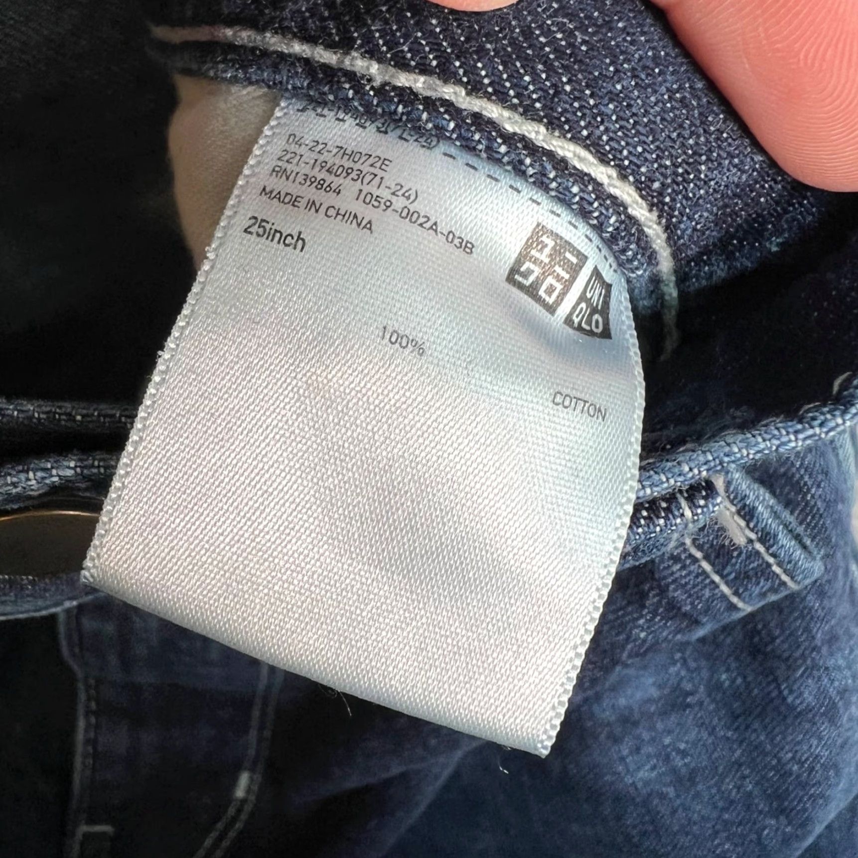 Uniqlo Uniqlo U Womens Size 25 High-Waist Straight-Leg Denim Jeans Blue Size 42" / US 20 - 4 Thumbnail