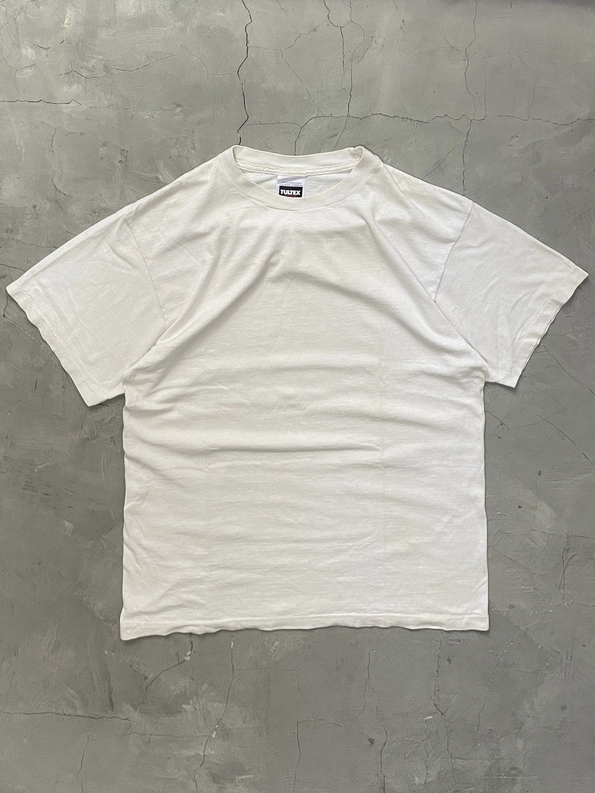 Vintage Rare Vintage 90s White Blank T Shirt Size US L / EU 52-54 / 3 - 1 Thumbnail