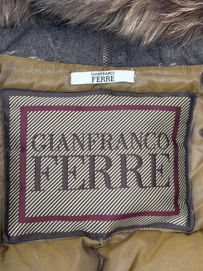 Gianfranco Ferre AW2004 Gianfranco Ferré Aviator Green Long fur Hooded Coat Size US L / EU 52-54 / 3 - 10 Thumbnail