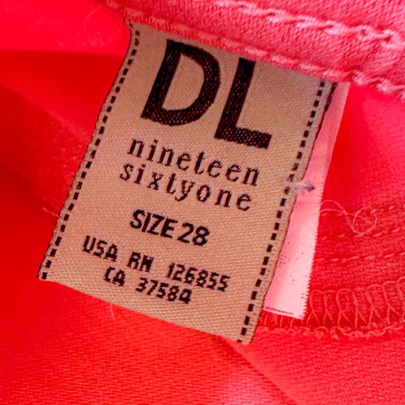 DL1961 DL1961 Coral Orange Emma Ankle Skinny Jegging, EUC, Size 28 Size 28" / US 6 / IT 42 - 9 Thumbnail