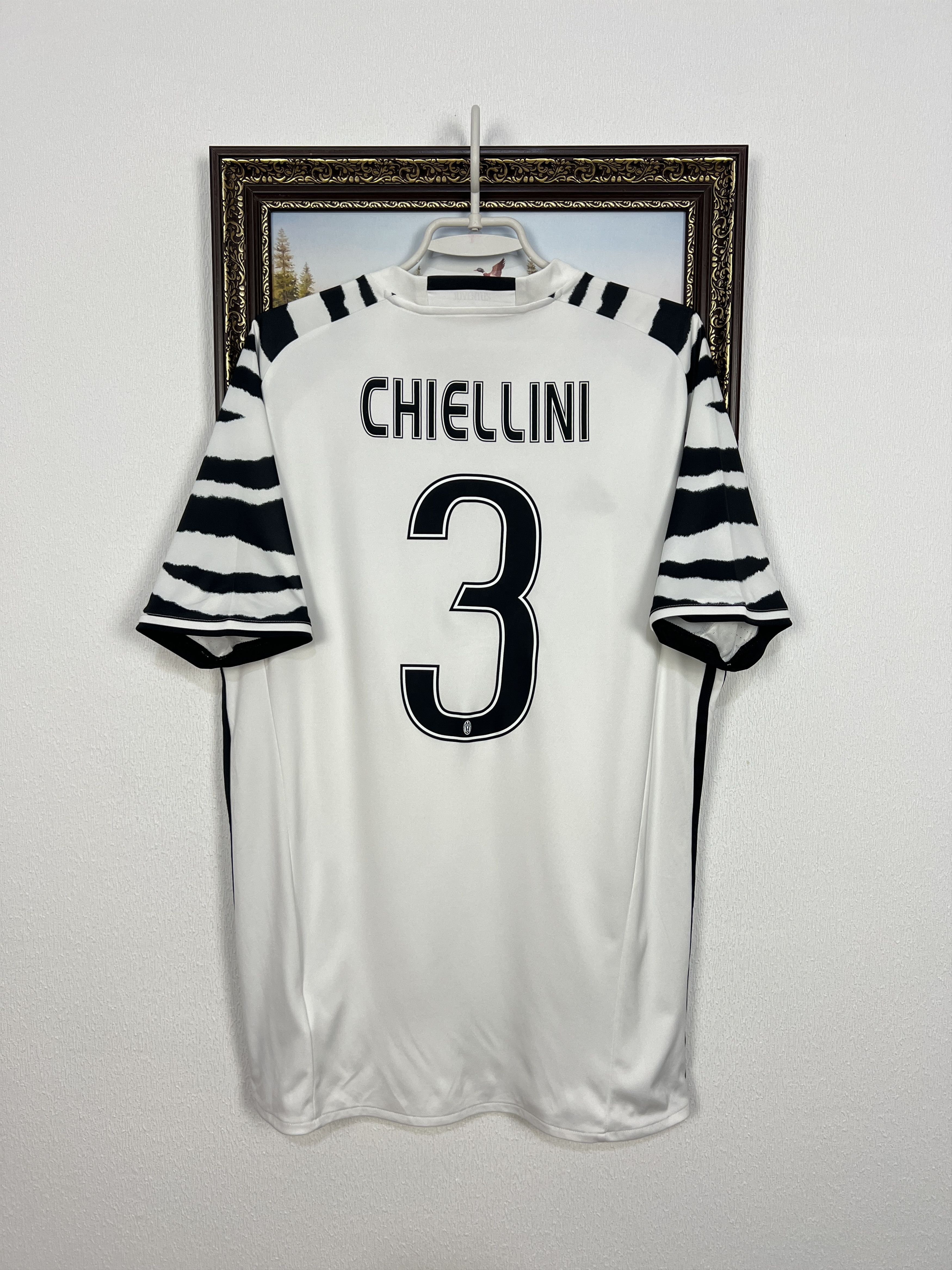 Adidas Juventus 2016 Third Football Shirt #3 Chiellini Adidas Size US L / EU 52-54 / 3 - 14 Thumbnail