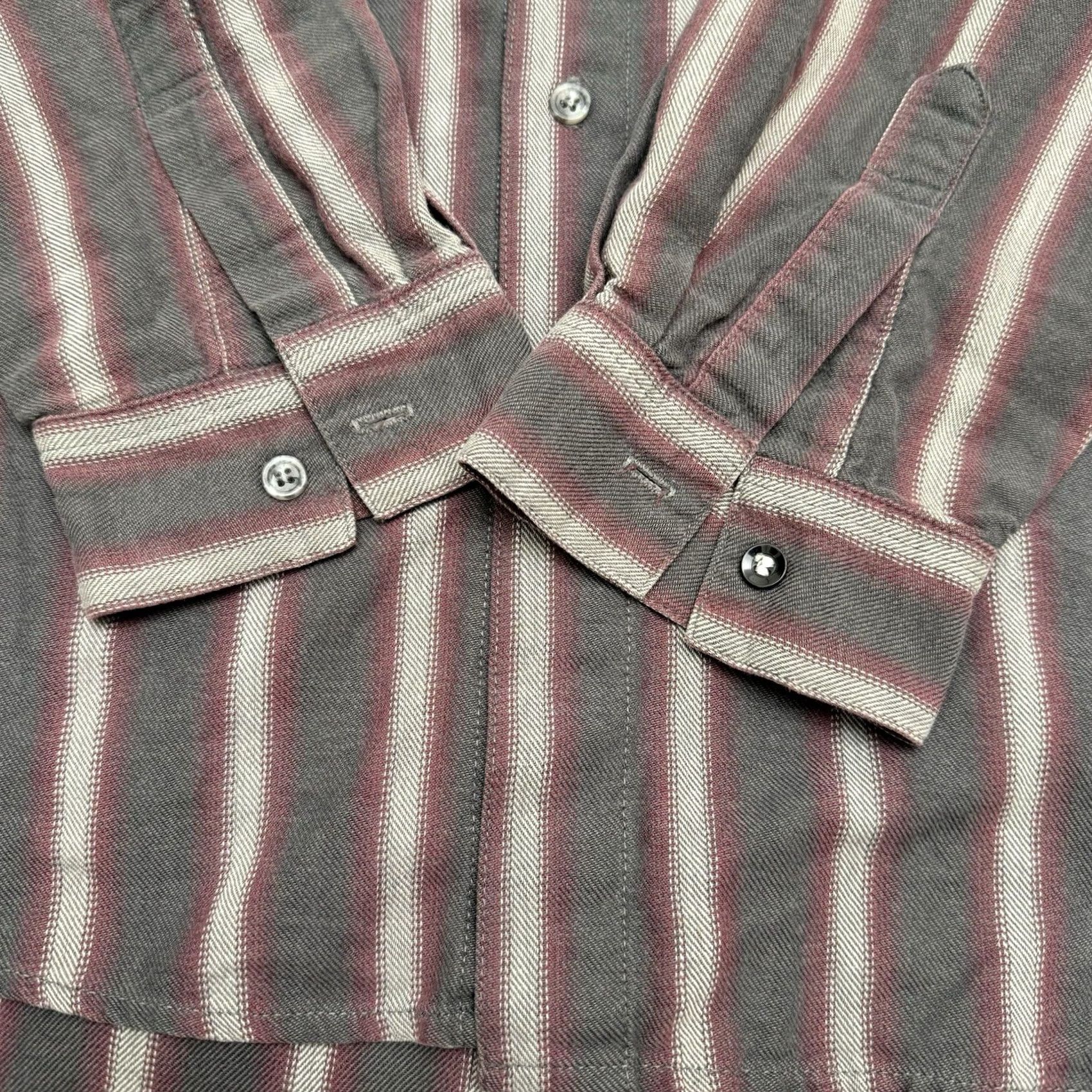 Guess VTG GUESS by Georges Marciano Men's XL Long Sleeve Button Down Made in USA Shirt Multicolor Striped Button-Up USA Mens XL Size US XL / EU 56 / 4 - 4 Thumbnail