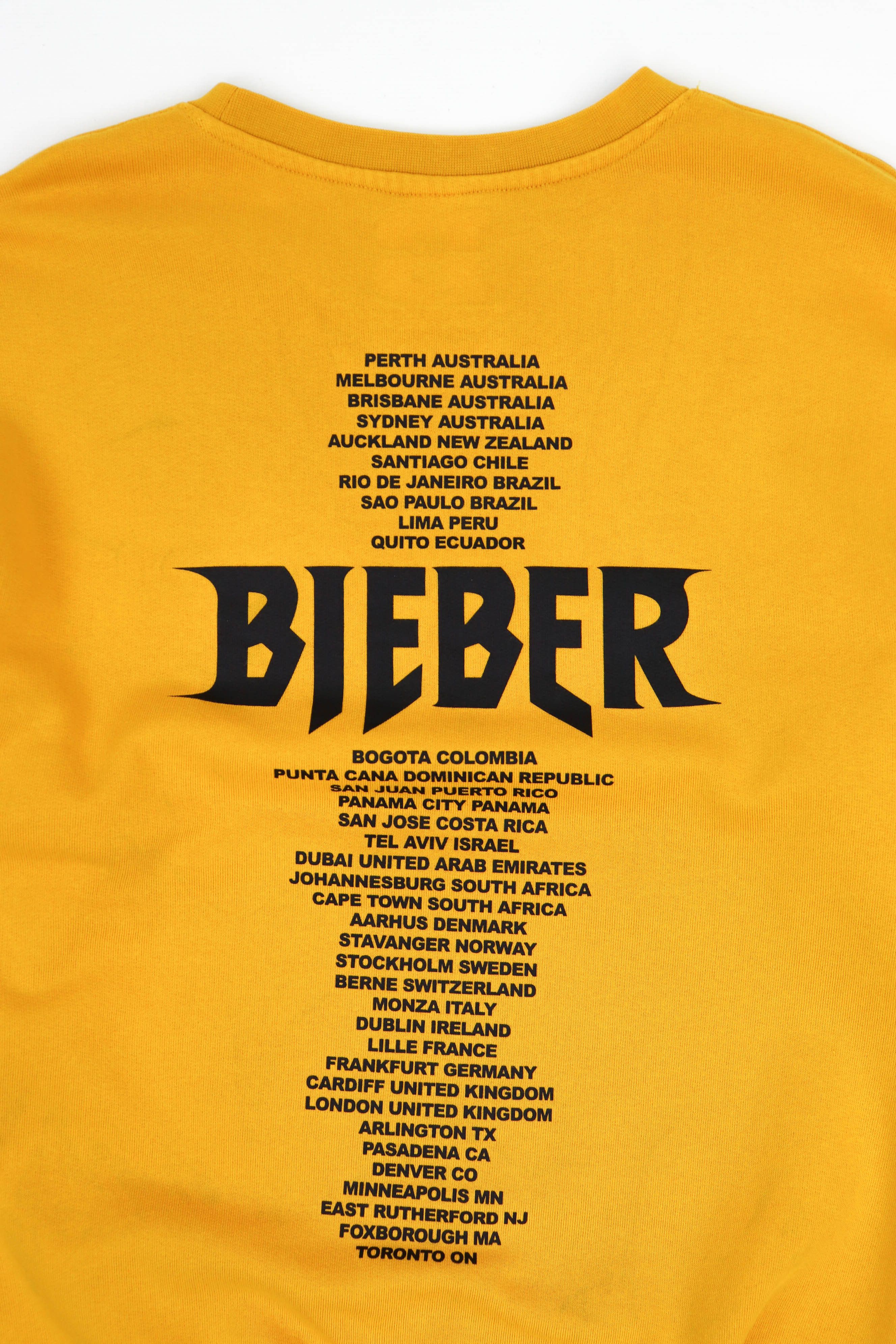 Band Tees Justin Bieber 2017 Tour Orange Crewneck Sweatshirt Size US M / EU 48-50 / 2 - 10 Thumbnail
