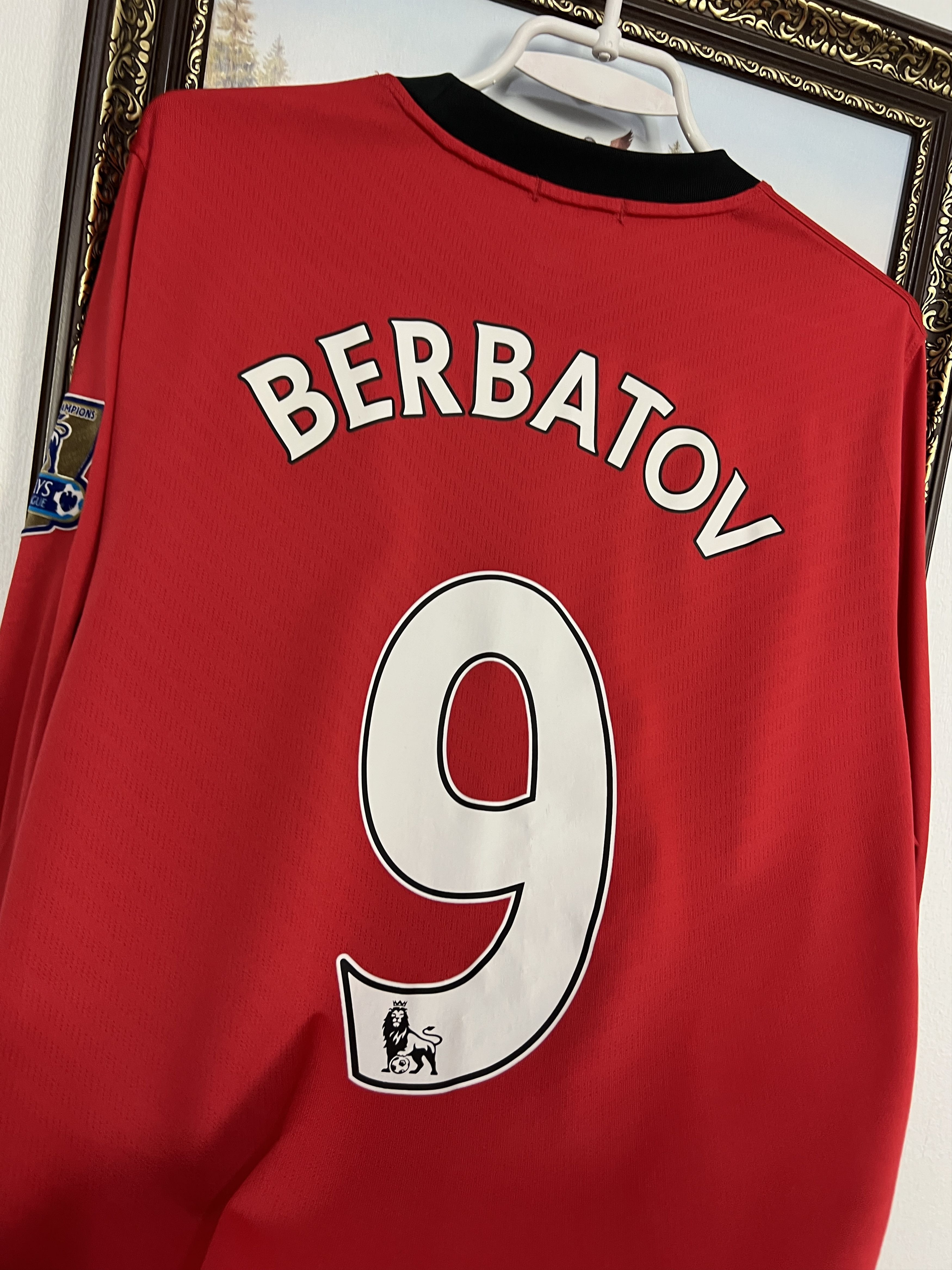 Nike Manchester United football shirt Berbatov Long Sleeve Jersey Size US M / EU 48-50 / 2 - 10 Thumbnail