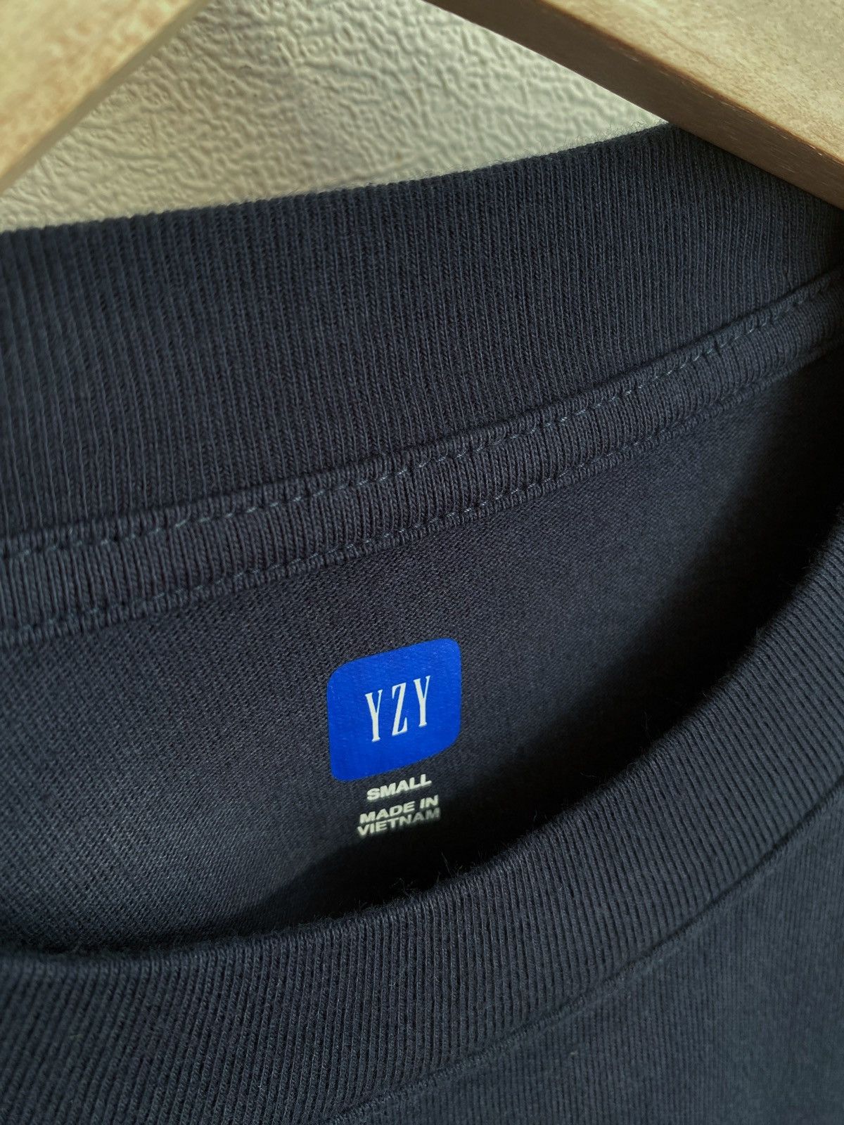 Balenciaga × Gap × Kanye West Yeezy Gap engineered by Balenciaga Tee Size US S / EU 44-46 / 1 - 9 Thumbnail