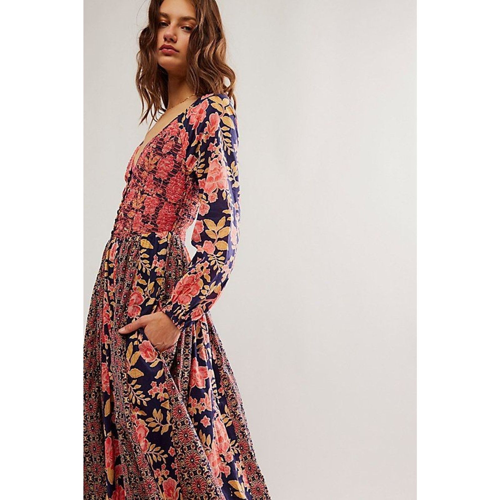 Free People New Free People A New Way Floral Maxi Dress $168 SMALL Smock Size S / US 4 / IT 40 - 2 Thumbnail