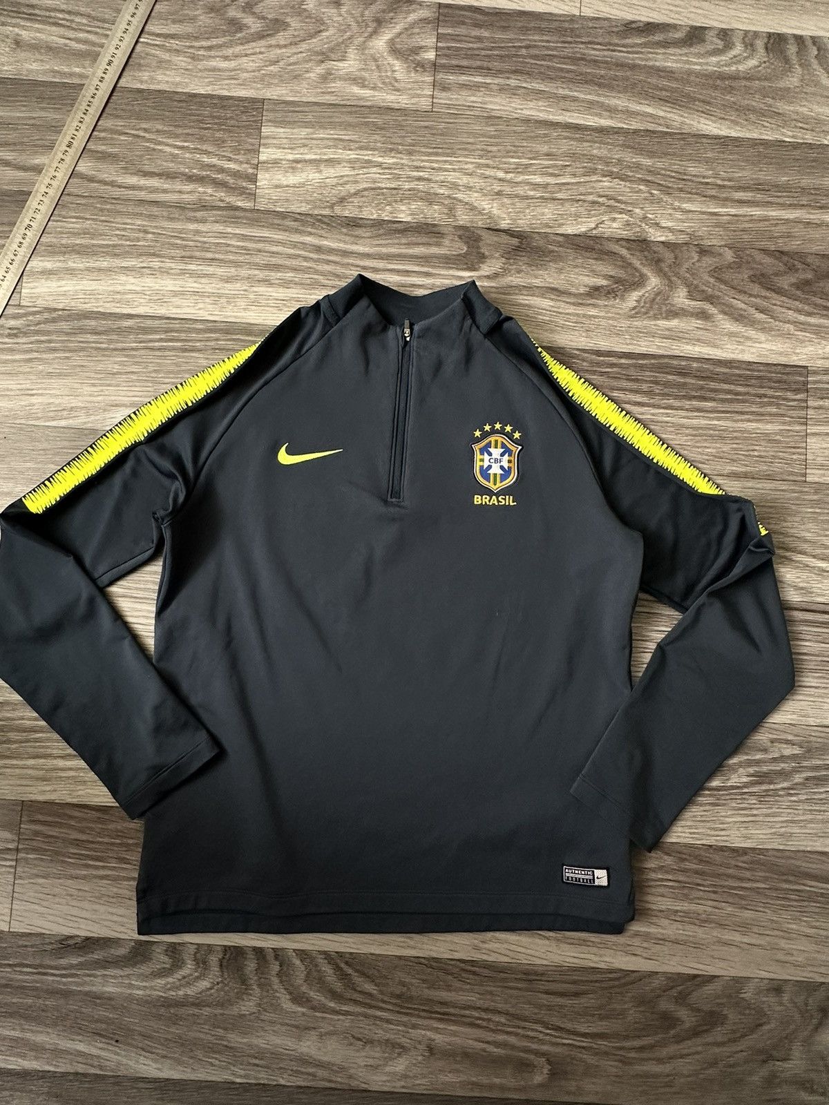 Nike Nike Brazil 2018-2019 Training Footbal Sweatshirt hype bloke Size US S / EU 44-46 / 1 - 3 Thumbnail