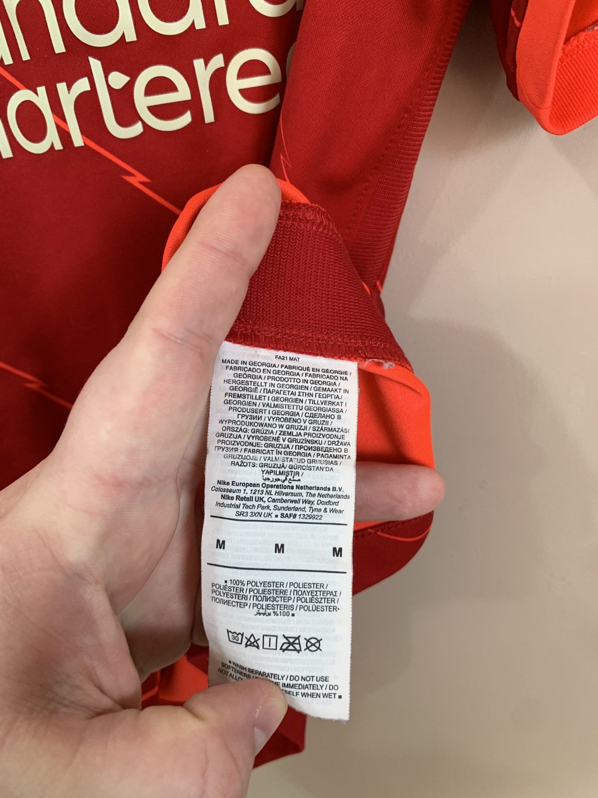 Nike Liverpool 2021 Home Football Shirt Nike Soccer Jersey Sz M Size US M / EU 48-50 / 2 - 16 Thumbnail