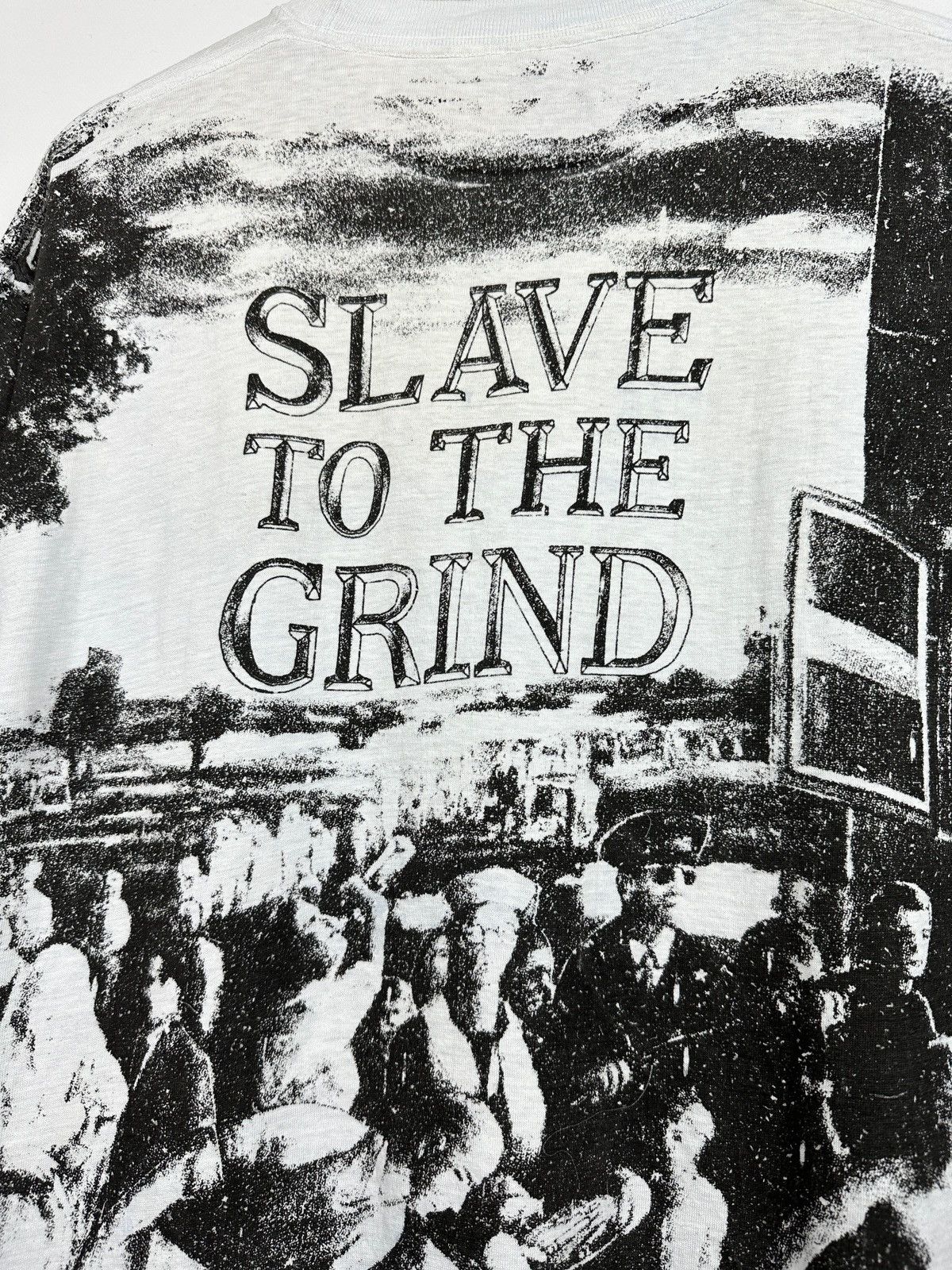Band Tees 90s Vintage Skid Row Slave To The Grind Band T-Shirt Size US XL / EU 56 / 4 - 18 Thumbnail