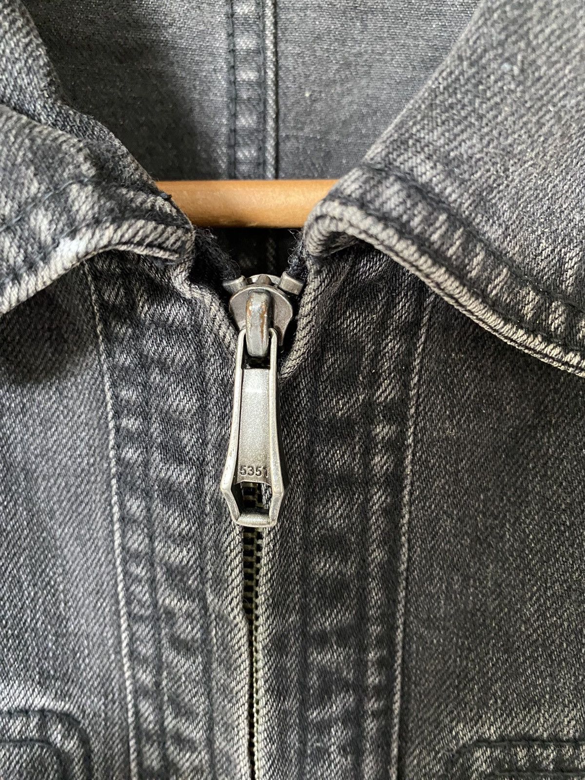 5351 POUR LES HOMMES Diamond stitch faded detailing wash denim Jacket Size US M / EU 48-50 / 2 - 9 Thumbnail
