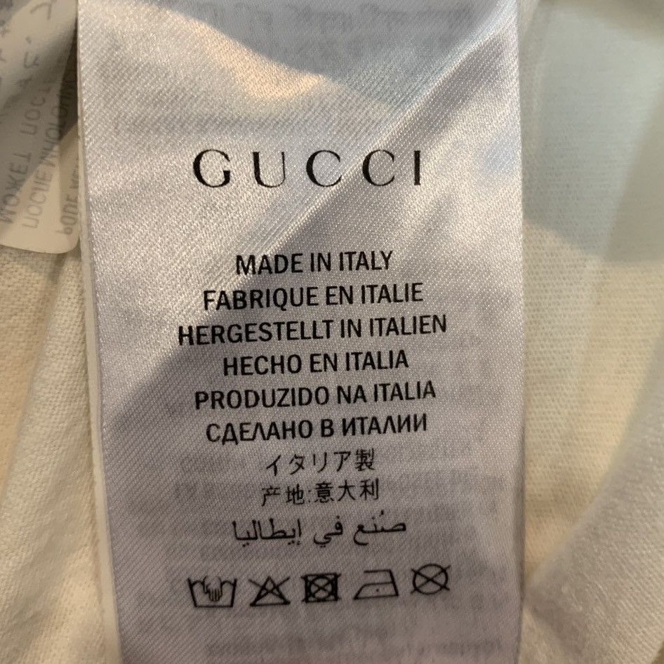 Gucci Gucci Distressed Logo T Shirt Size US M / EU 48-50 / 2 - 3 Thumbnail