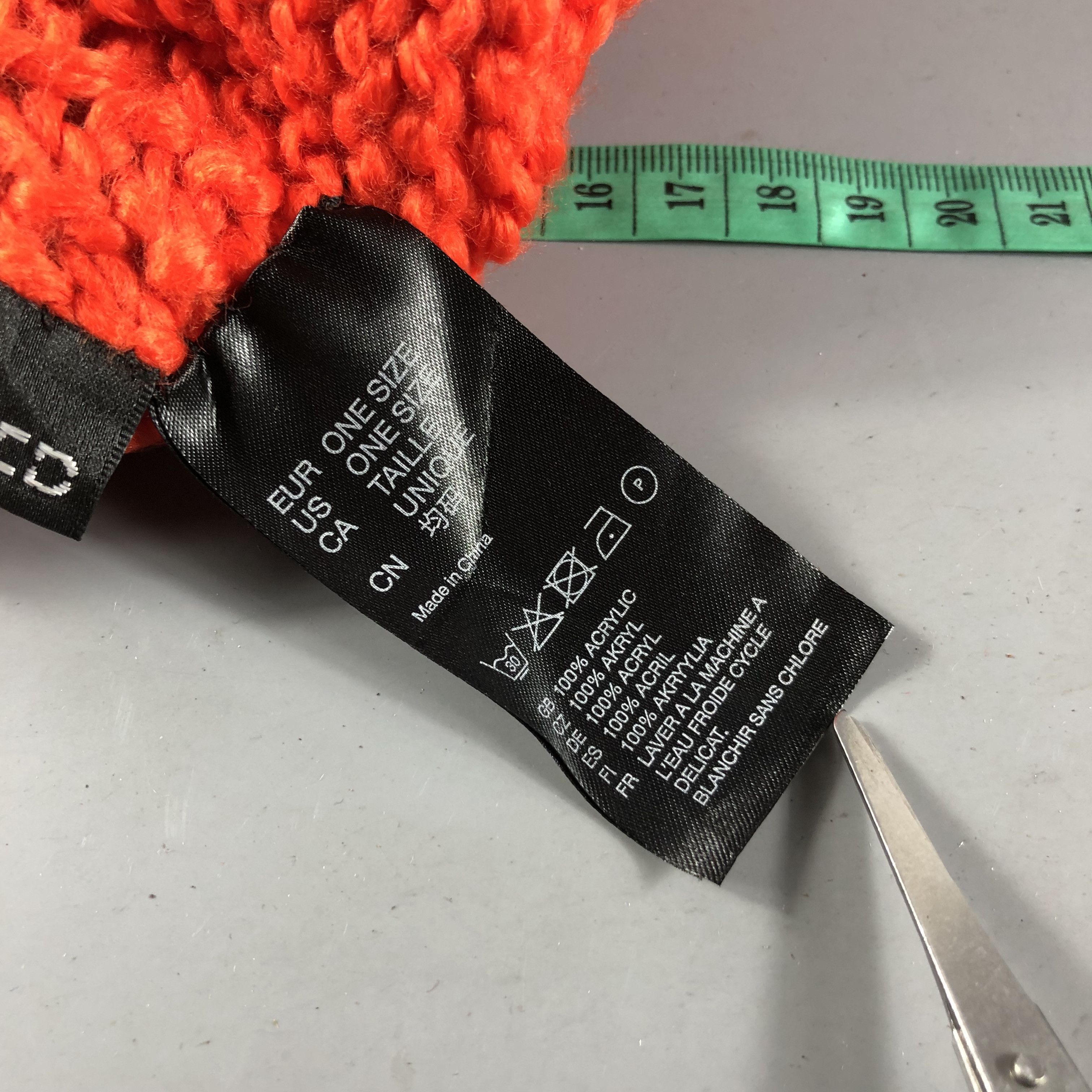 Divided H&M X Divided Cable Knit Slouchy Beanie Snowcap B663 Size ONE SIZE - 5 Thumbnail