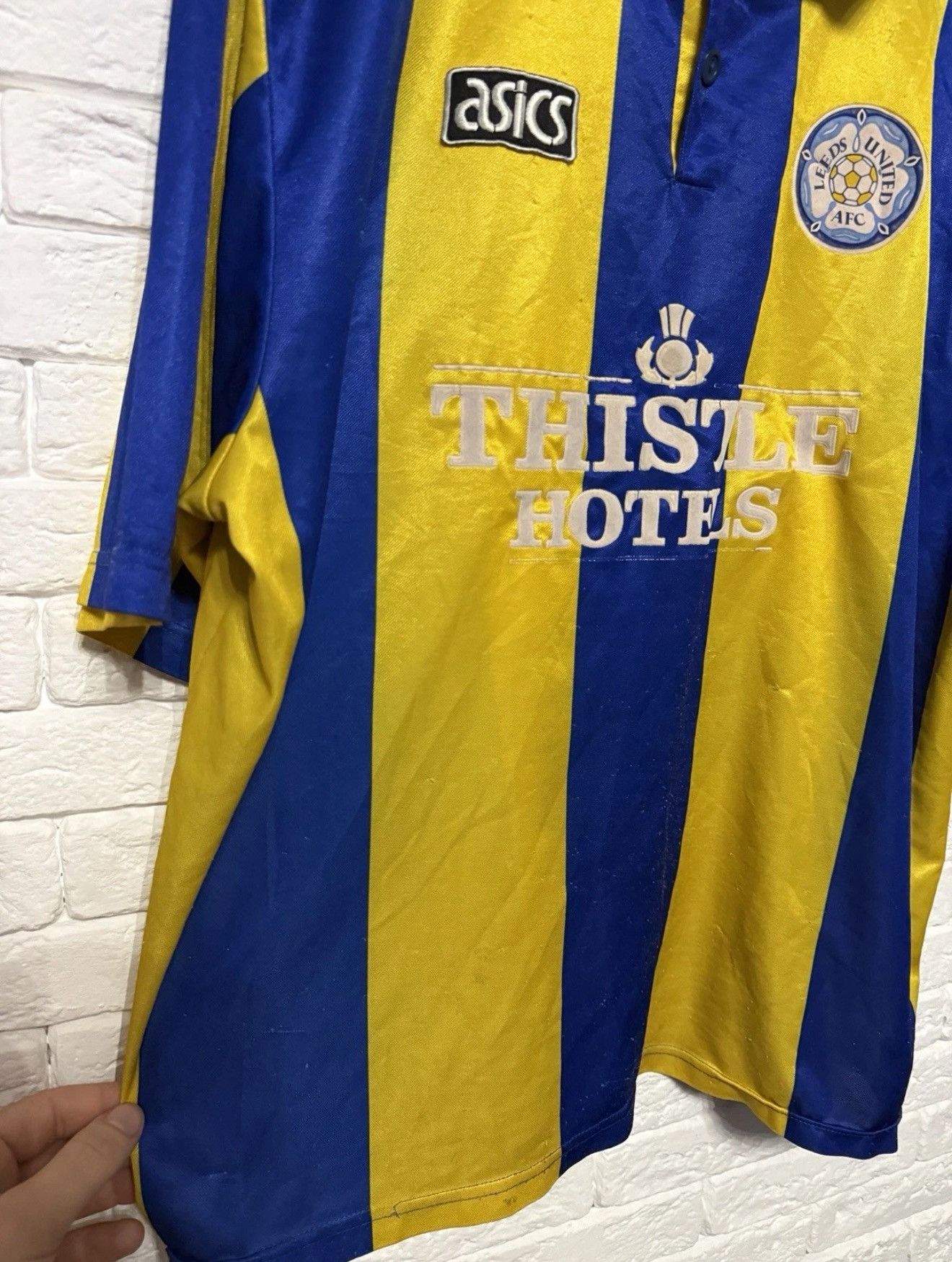 Asics Vintage Leeds United Away Jersey Asics 93/95 Football Shirt Size US XL / EU 56 / 4 - 6 Thumbnail