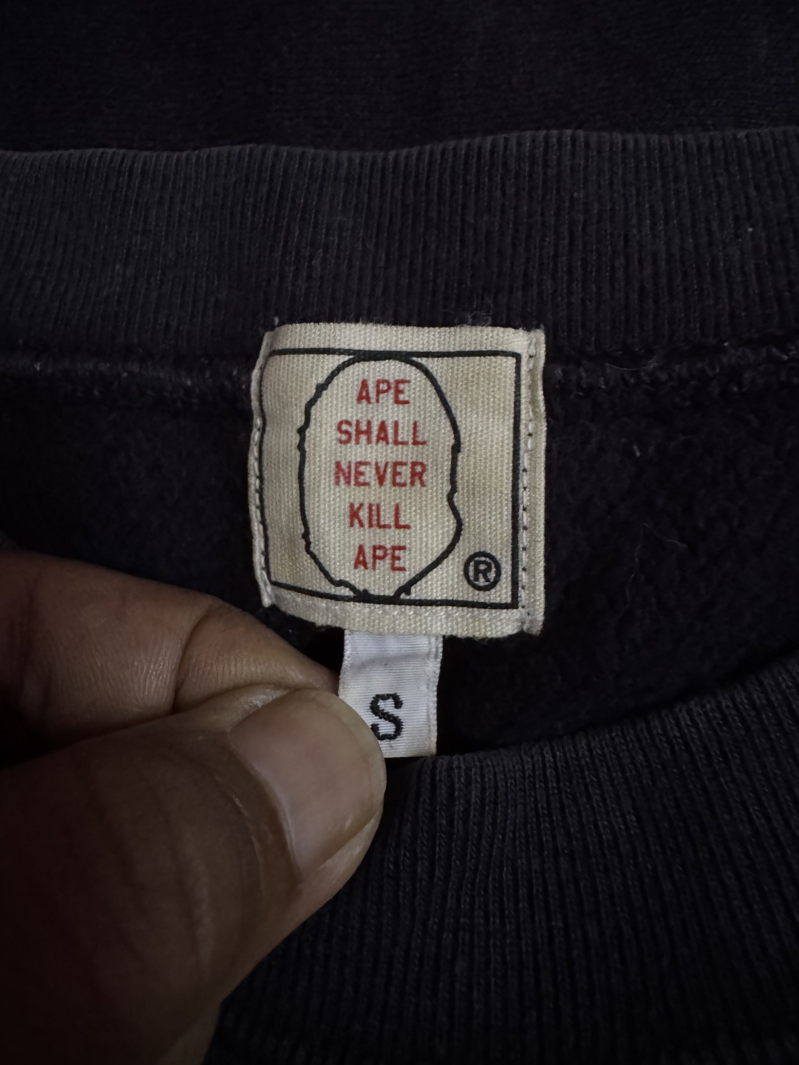 Bape Baby Milo Crewneck Size S Size US S / EU 44-46 / 1 - 4 Thumbnail