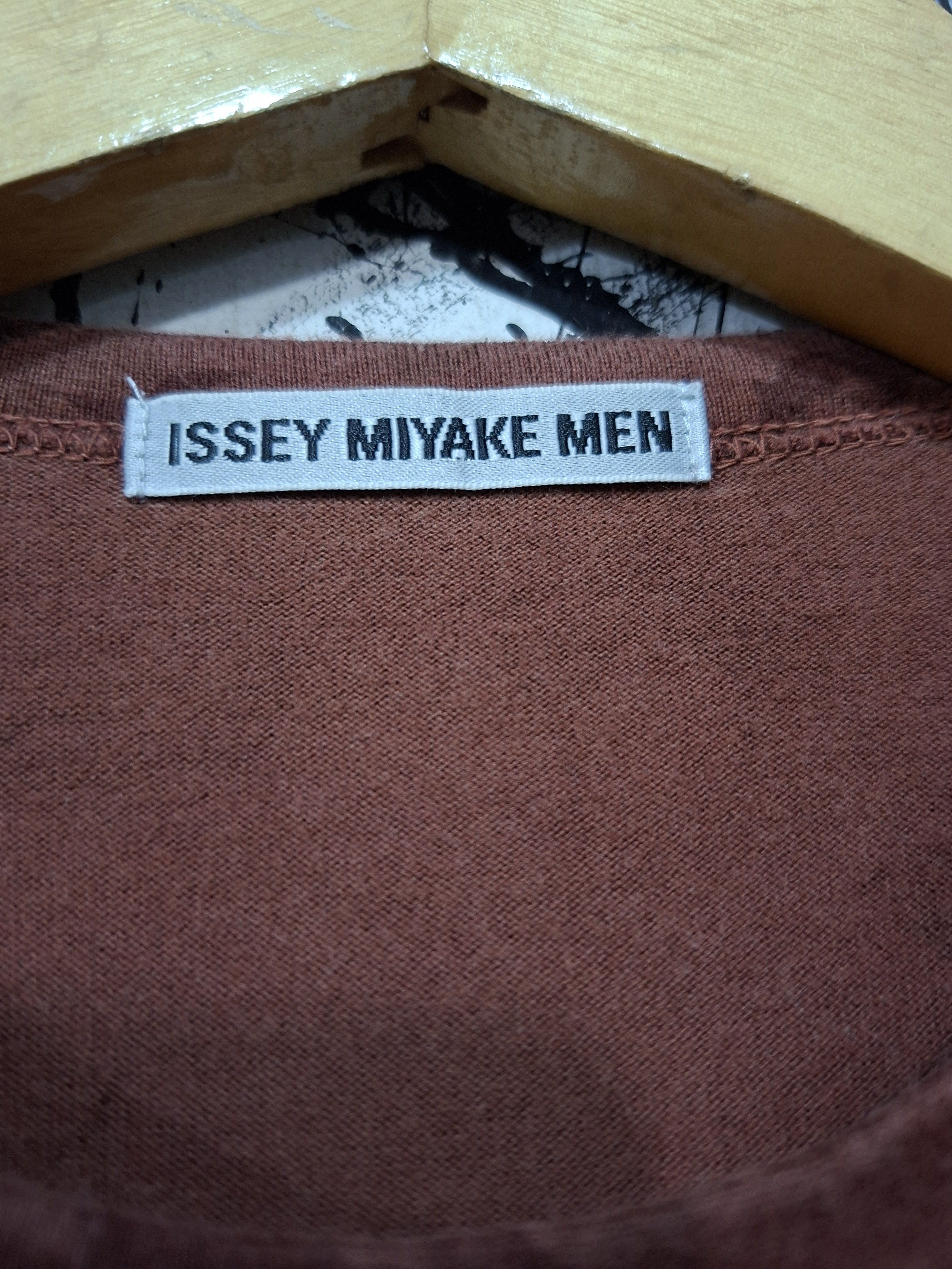 Issey Miyake ISSEY MIYAKE MEN FLOWERS PATTERN T-SHIRT Size US M / EU 48-50 / 2 - 5 Thumbnail