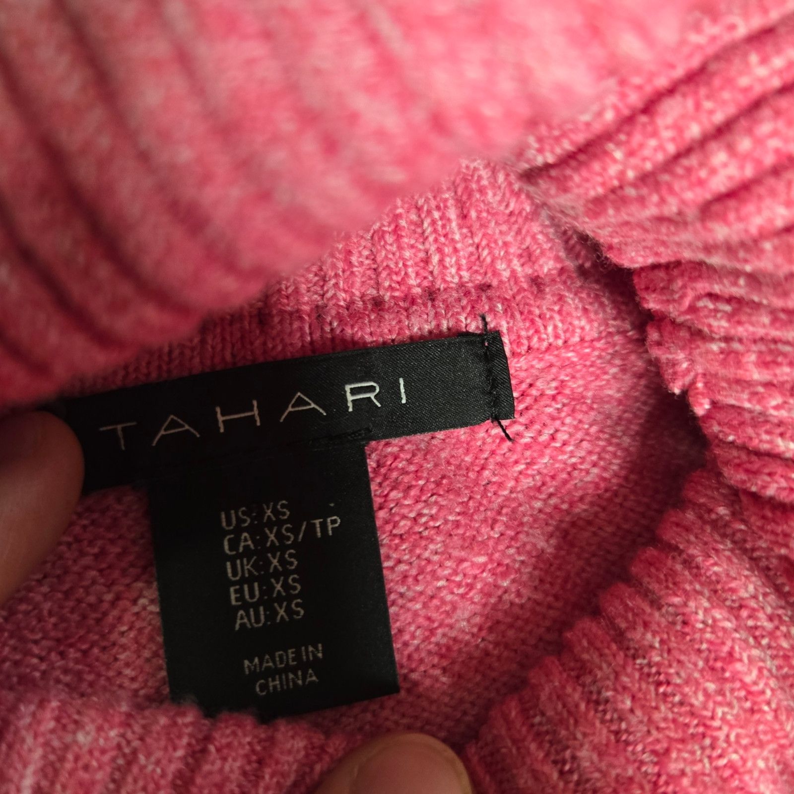 Other Tahari Pink Soft Turtleneck Sweater Size XS Size XS / US 0-2 / IT 36-38 - 4 Thumbnail
