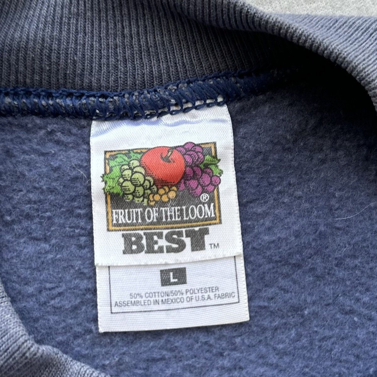 Fruit Of The Loom VINTAGE HAWAIIAN LEGENDS SURFBOARD BIG LOGO 90s Size US L / EU 52-54 / 3 - 14 Thumbnail