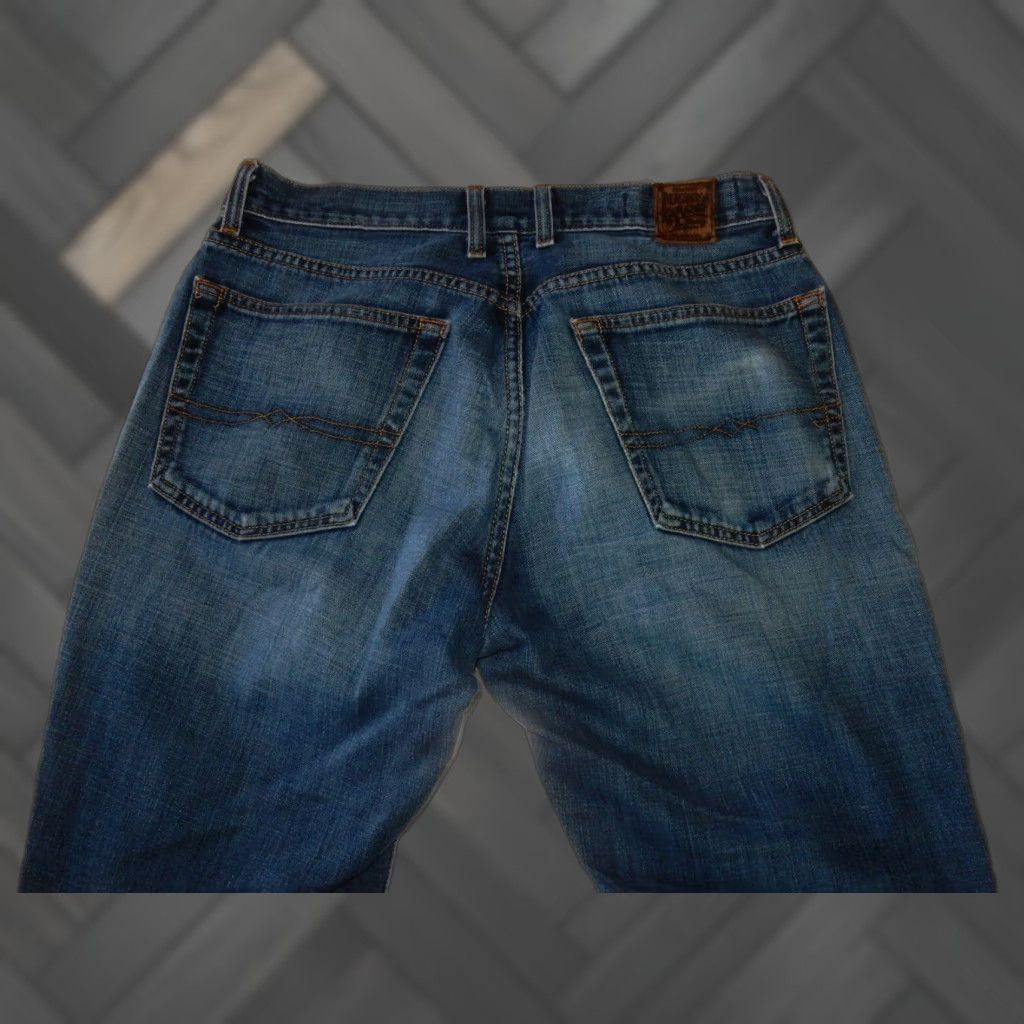 Lucky Brand Lucky Brand Men's Denim Jeans Size 31x30 Blue Straight US Made Small Rip Size US 31 - 1 Thumbnail