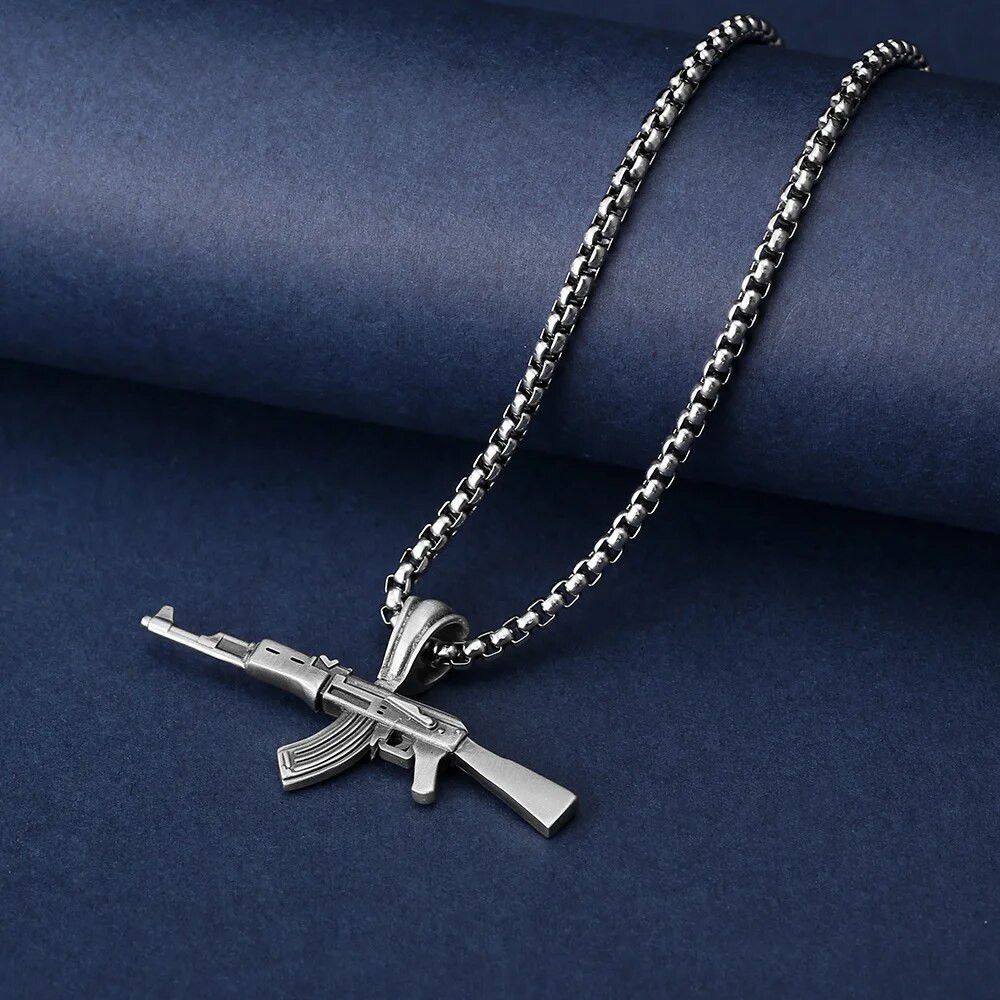 Vintage Vintage Military Submachine Gun Necklace Size ONE SIZE - 5 Thumbnail