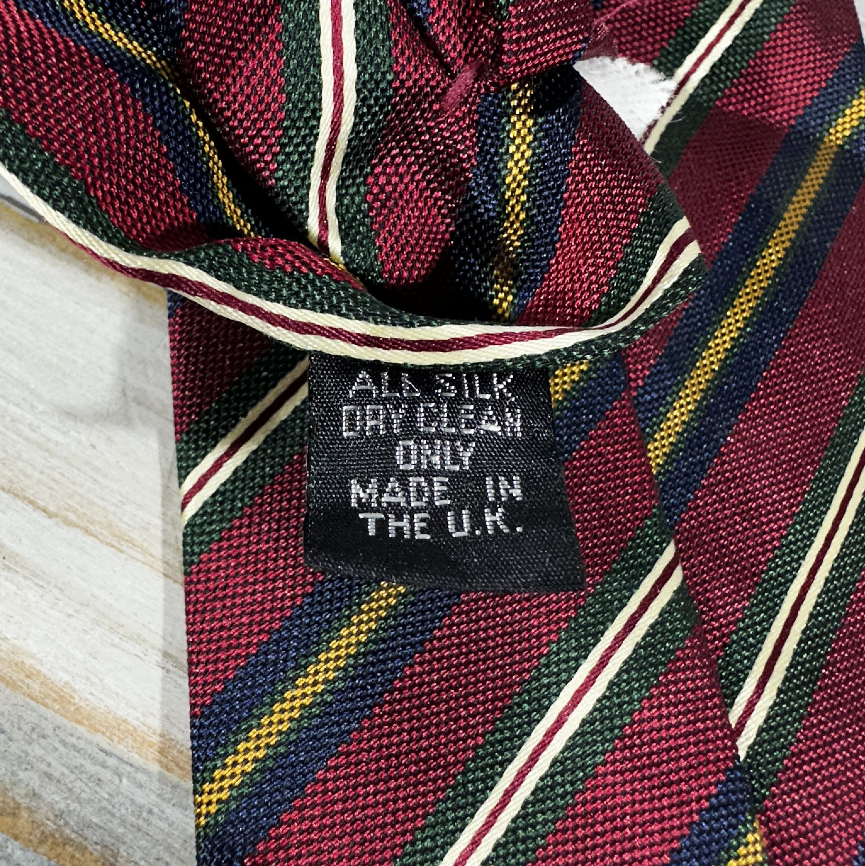 Aquascutum AQUASCUTUM Of London Made In England Silk Striped Tie Luxury Size ONE SIZE - 18 Thumbnail