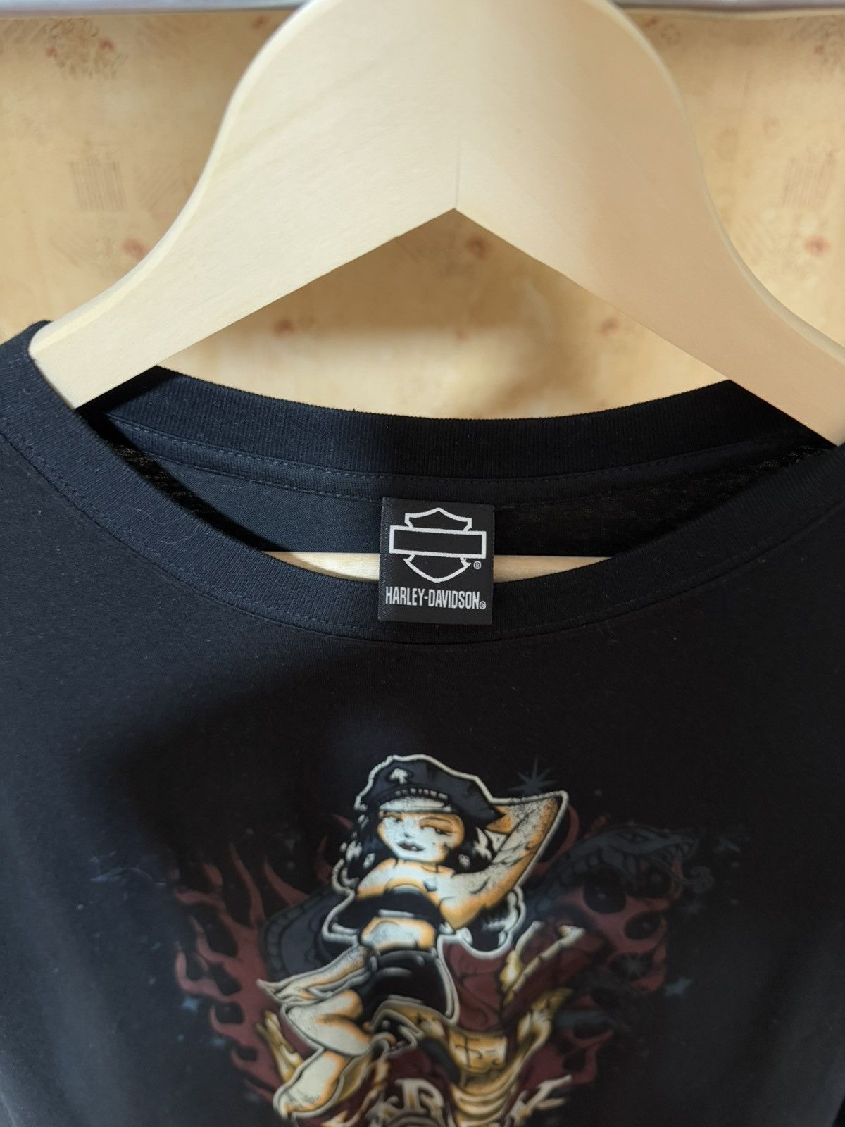 Band Tees × Harley Davidson × Vintage Vintage 2009 Harley Davidson Sexy Cop Girl Ed Hardy T-Shirt Size US L / EU 52-54 / 3 - 5 Thumbnail