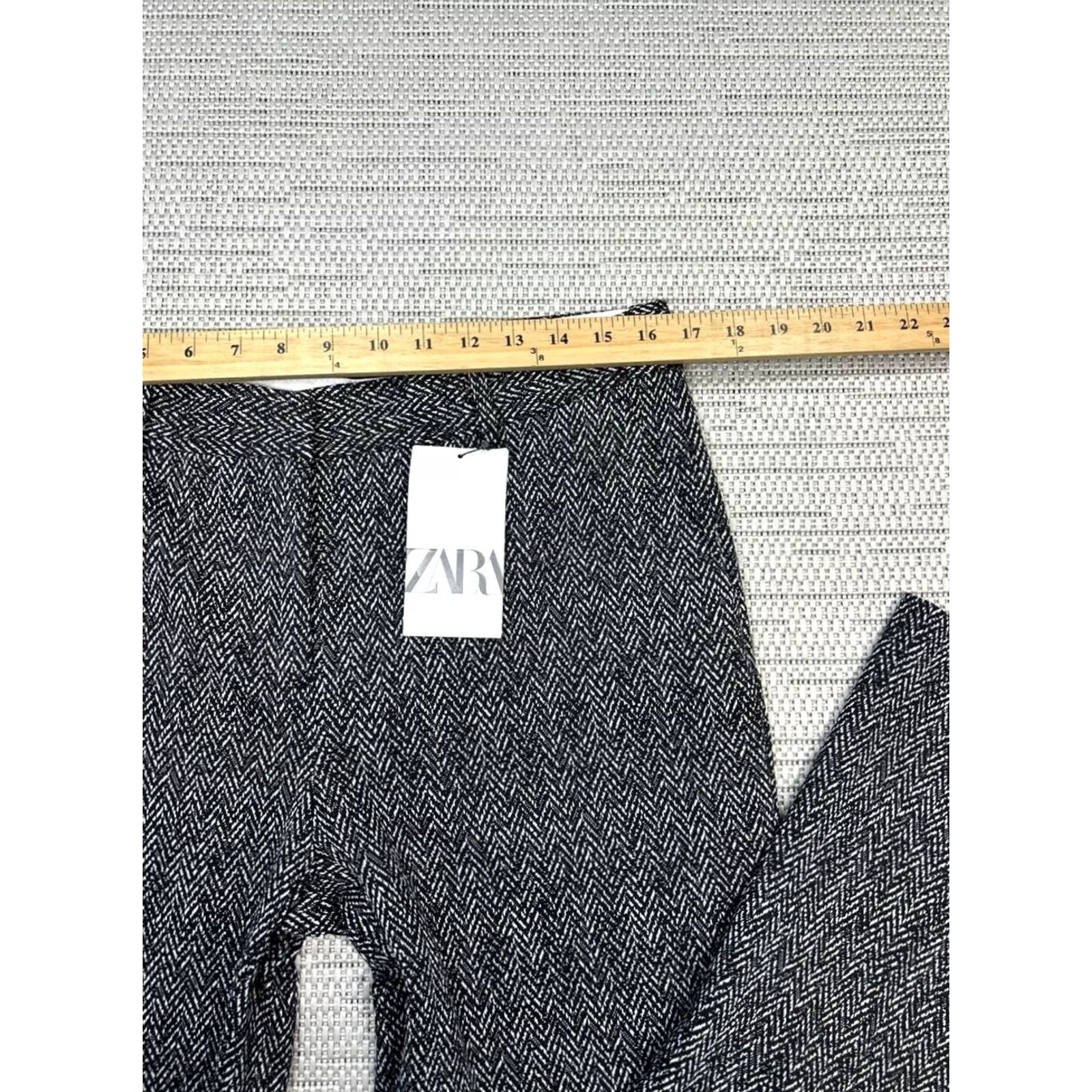 Zara Zara Pants Womens Large Gray Herringbone Flared Mid Rise Stretch Inseam 32 Machine Washable Dress Pants Trousers Casual Travel Classic Outdoor Size 36" / US 14 / IT 50 - 6 Thumbnail