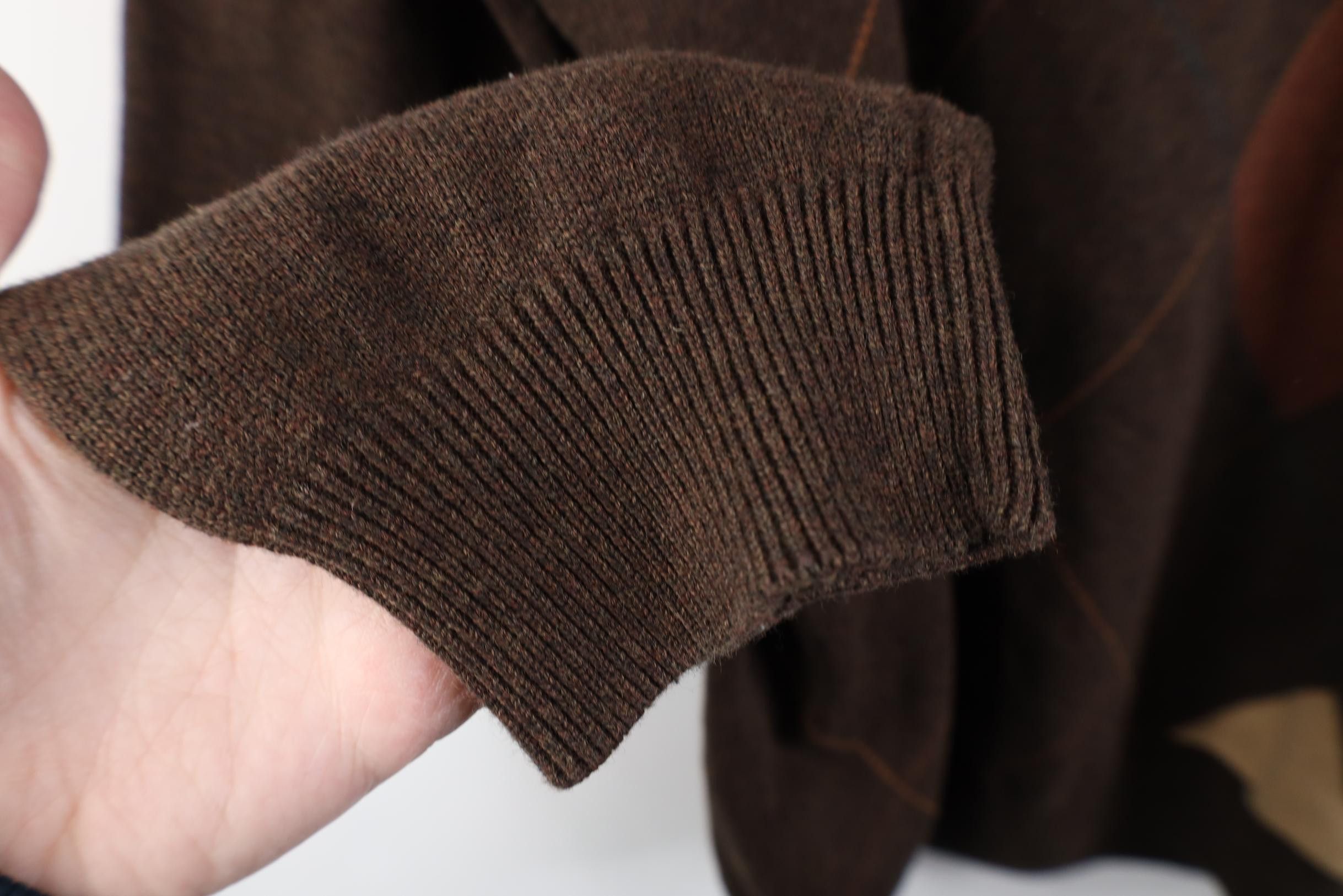 Vintage Vintage 90s Streetwear Diamond Knit Golf V-Neck Sweater Size US M / EU 48-50 / 2 - 6 Thumbnail