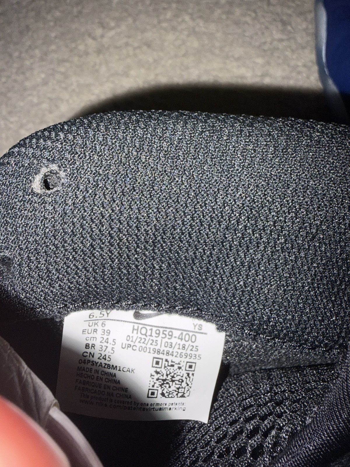 Nike Nike Foamposite Royal Size US 6.5 / EU 39-40 - 6 Thumbnail