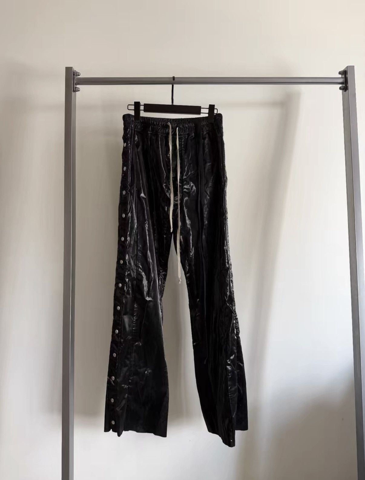 Rick Owens Drkshdw Rick Owens Drkshdw black patent leather pants Size US 31 - 1 Thumbnail