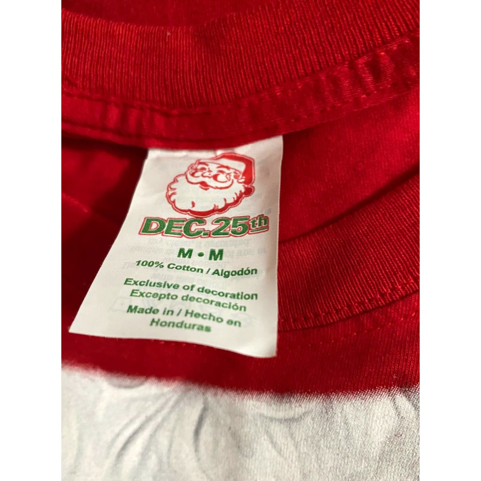 Vintage Dec. 25th Men's Medium Red Santa Claus Beard & Belt Christmas T-Shirt NWT Size US M / EU 48-50 / 2 - 2 Thumbnail