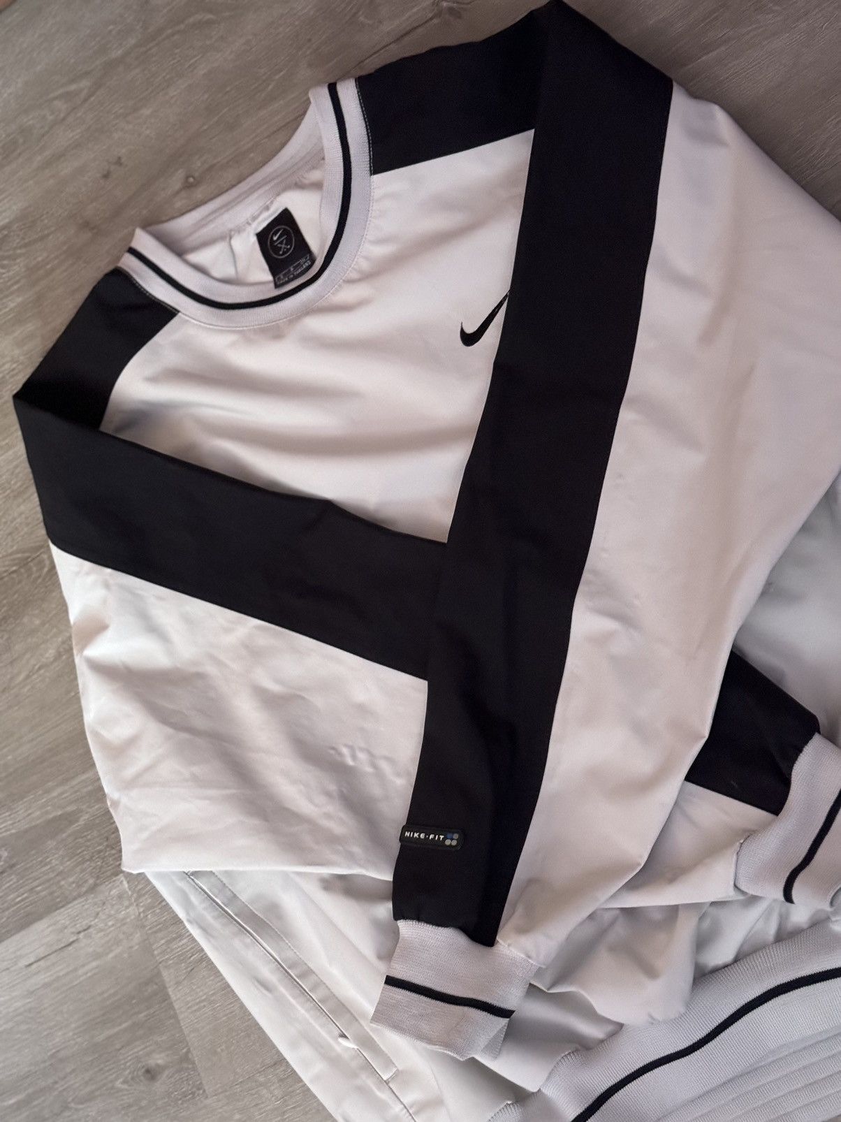 Nike × Vintage Vintage Cream Nike Golf Pullover Windbreaker Size US S / EU 44-46 / 1 - 3 Thumbnail