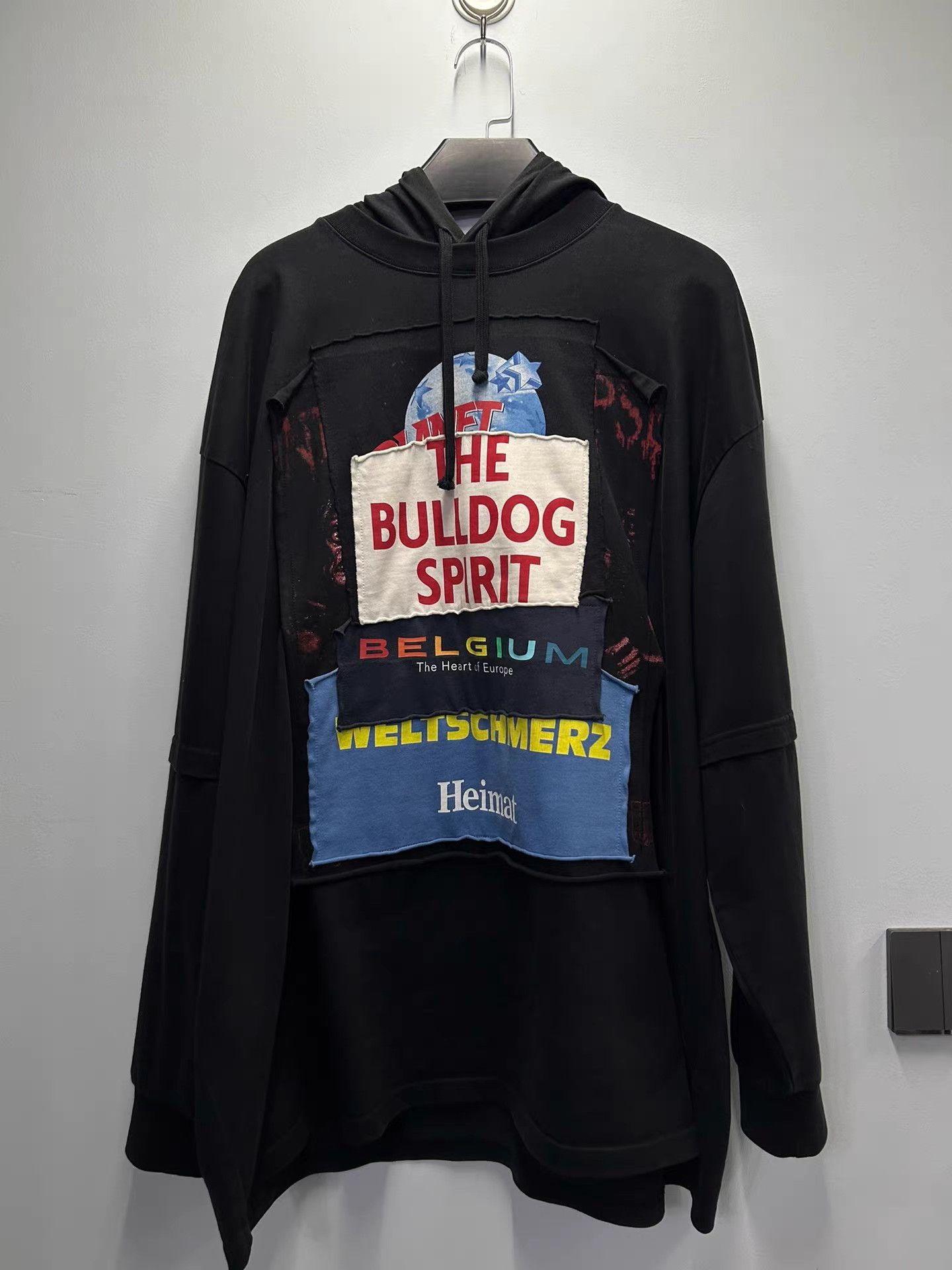 Vetements VETEMENTS patch design sweatshirt Size US XS / EU 42 / 0 - 1 Thumbnail