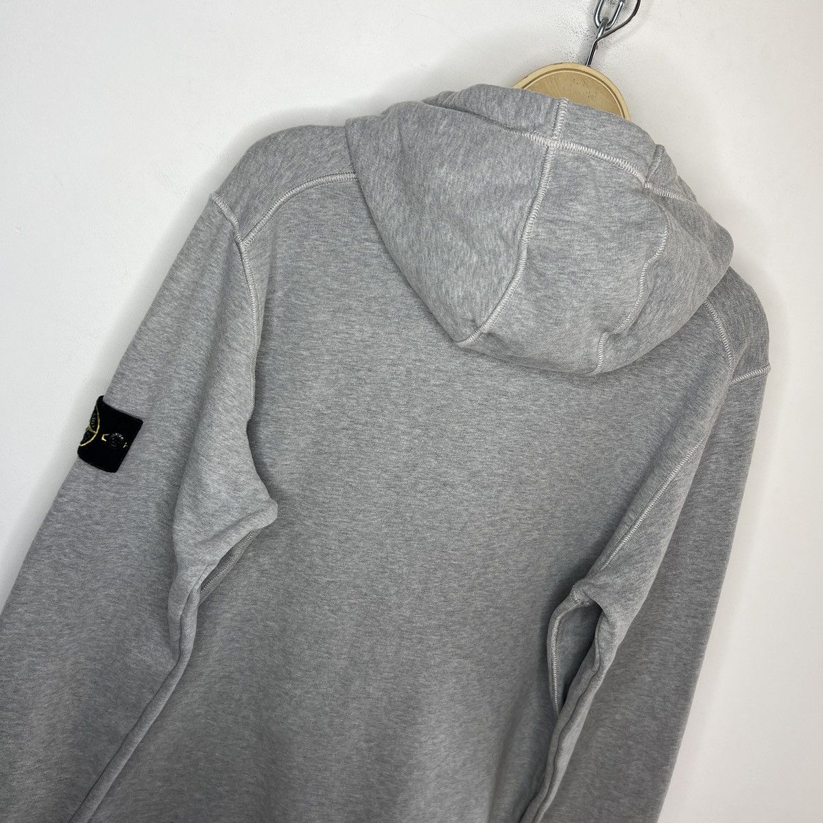 Stone Island Stone Island Hoodie Sweatshirt Hooded Gray Patch Logo Size US L / EU 52-54 / 3 - 11 Thumbnail