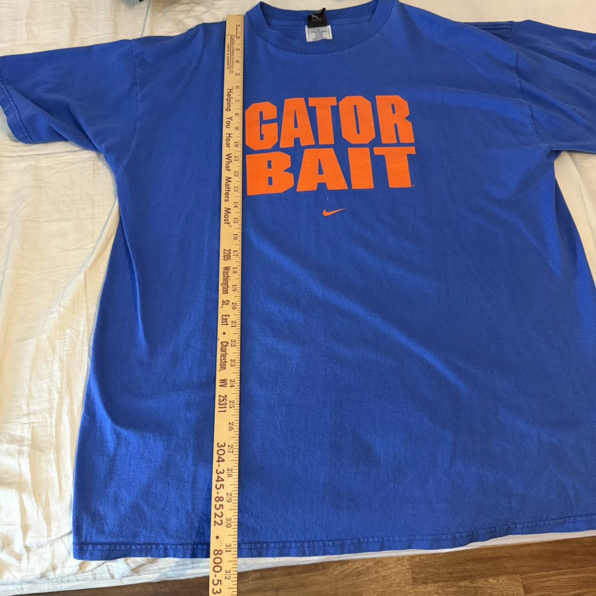 Nike Vintage Nike Team Florida Gators Gator Bait T-shirt Size US XL / EU 56 / 4 - 5 Thumbnail