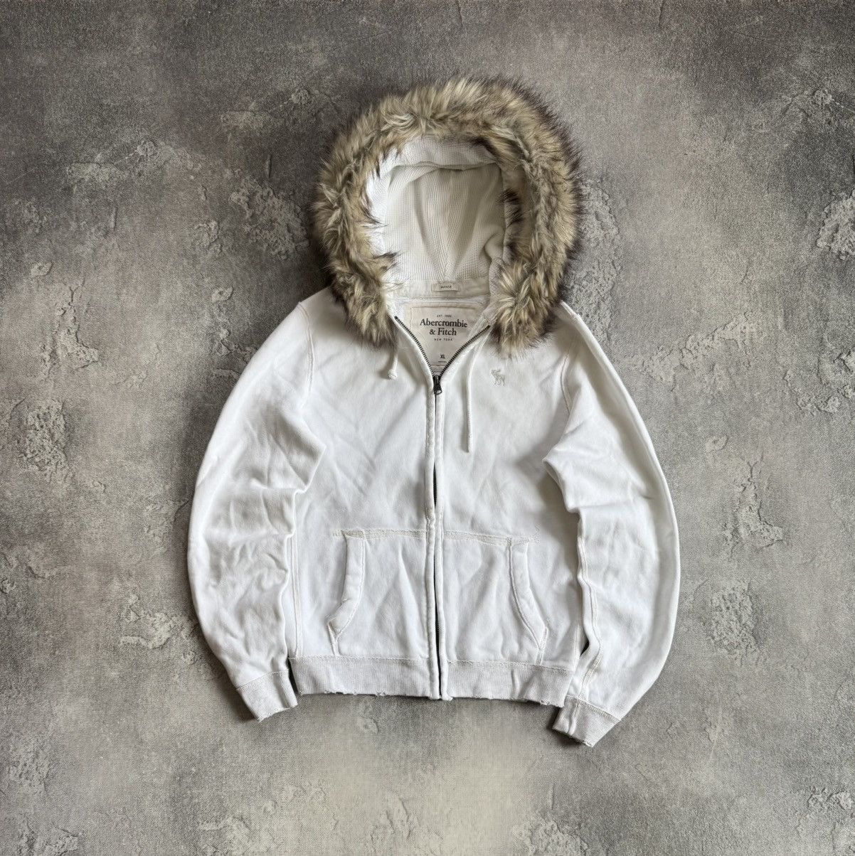 Abercrombie & Fitch Abercrombie & Fitch Y2K Fur Faux hoodie if six was nine LGB Size XL / US 12-14 / IT 48-50 - 1 Thumbnail