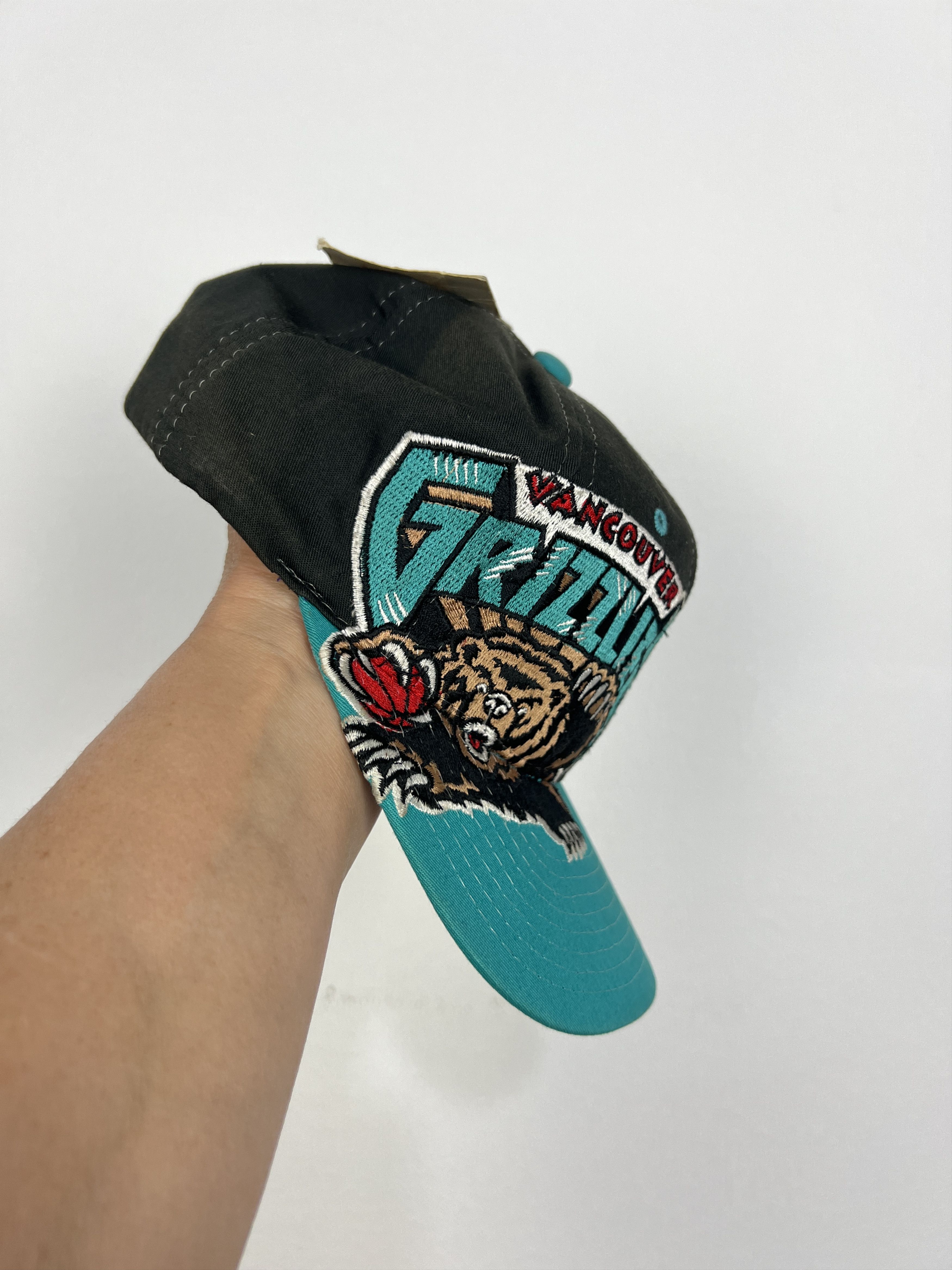 Starter Vintage Starter Vancouver Grizzlies NBA Snapback Hat Cap Size ONE SIZE - 2 Thumbnail