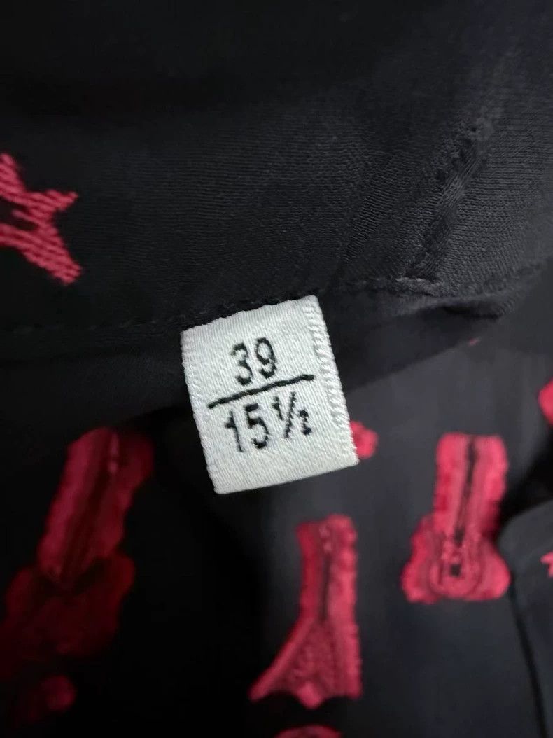 Yves Saint Laurent Saint Laurent size 39 Red Guitar Shirt 2502-Nextarrow Size US M / EU 48-50 / 2 - 4 Thumbnail