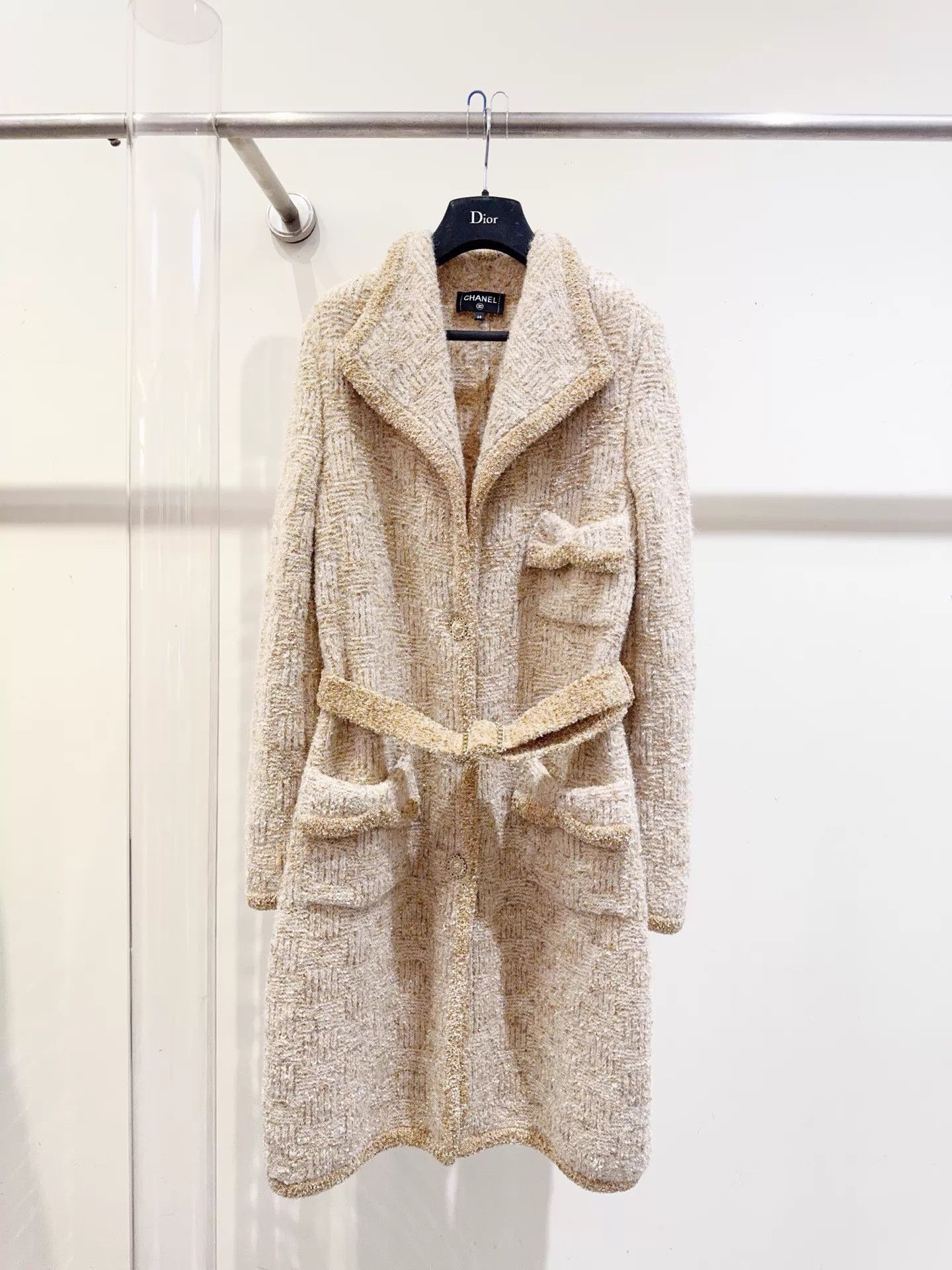 Chanel Chanel 20A Long Sweater Coat 3-Pocket Beige Gold EU38 Belt Size S / US 4 / IT 40 - 1 Thumbnail