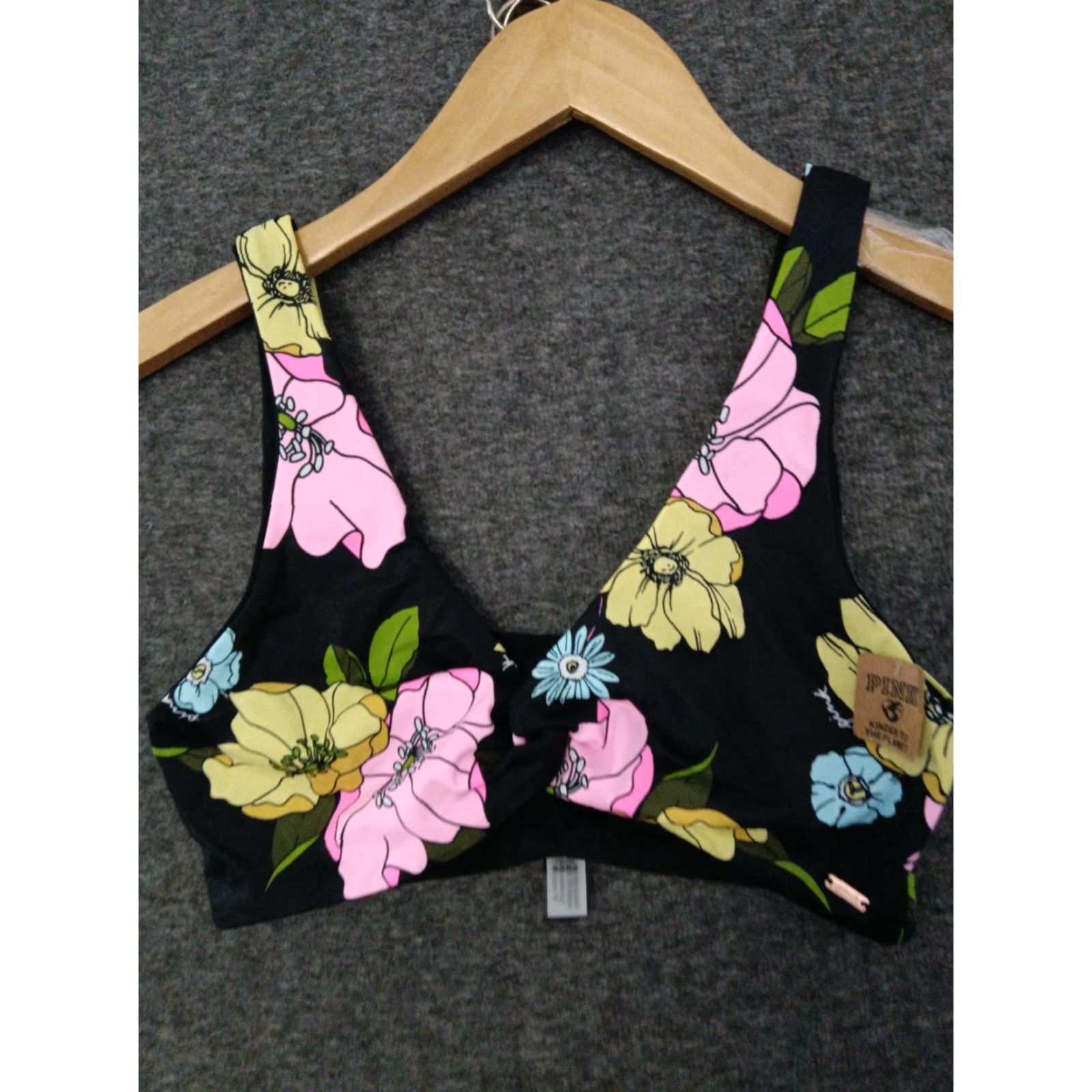 Victoria's Secret Victoria's Secret Bikini Top S Black Floral Wrap Pullover Padded Swimwear Multicolor Beach 1 Piece Women SS-Top Ladies Size S / US 4 / IT 40 - 2 Thumbnail