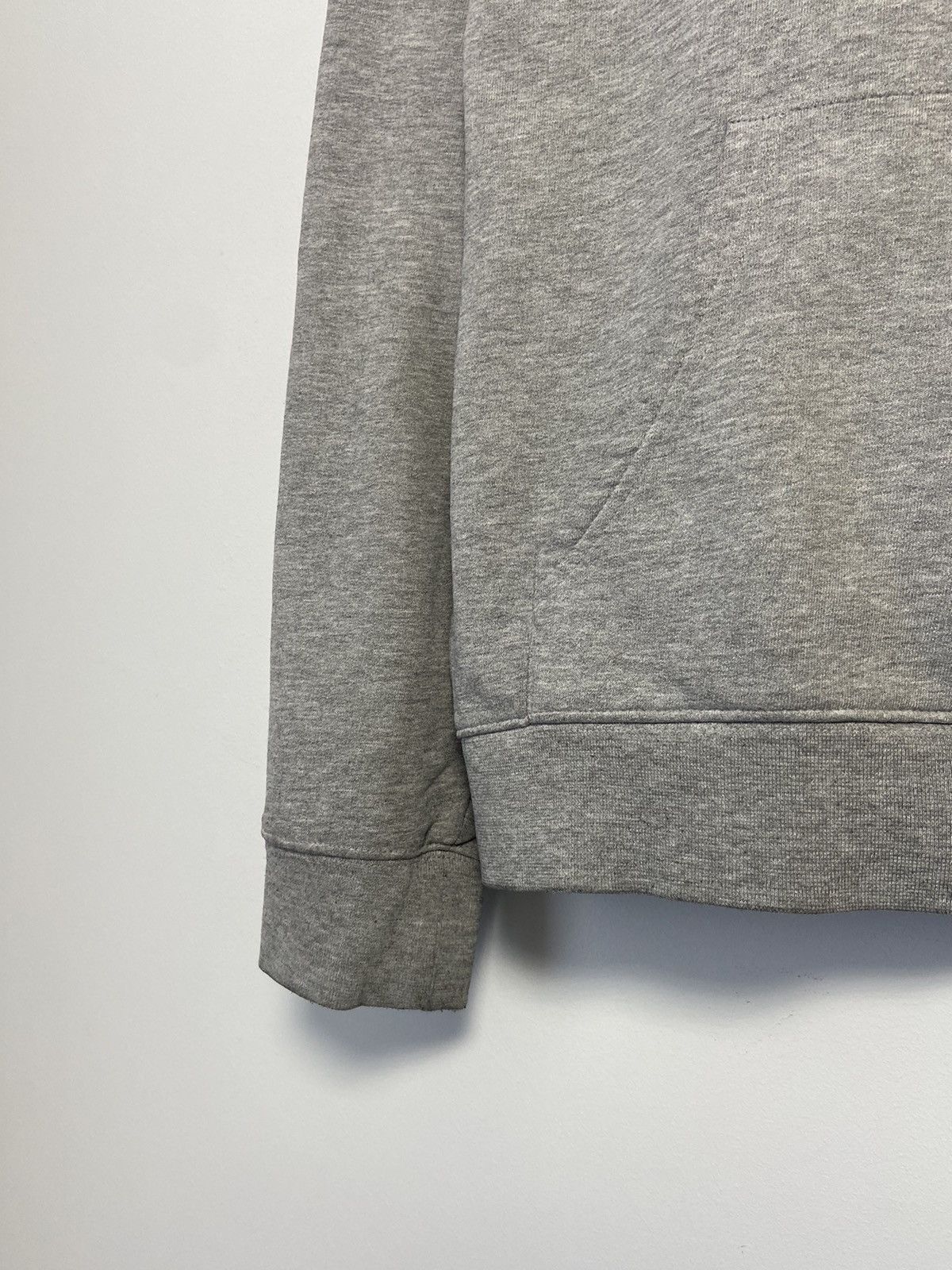 Carhartt Carhartt Vintage Hoodie Big Logo Y2K style hype Size US L / EU 52-54 / 3 - 7 Thumbnail