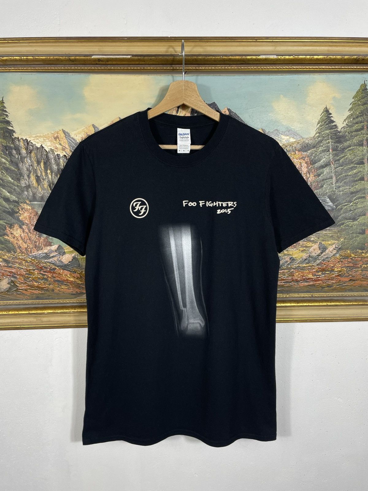 Band Tees Foo Fighters Vintage Black Tee Merch 2015 Rock Metal Band Size US M / EU 48-50 / 2 - 1 Thumbnail