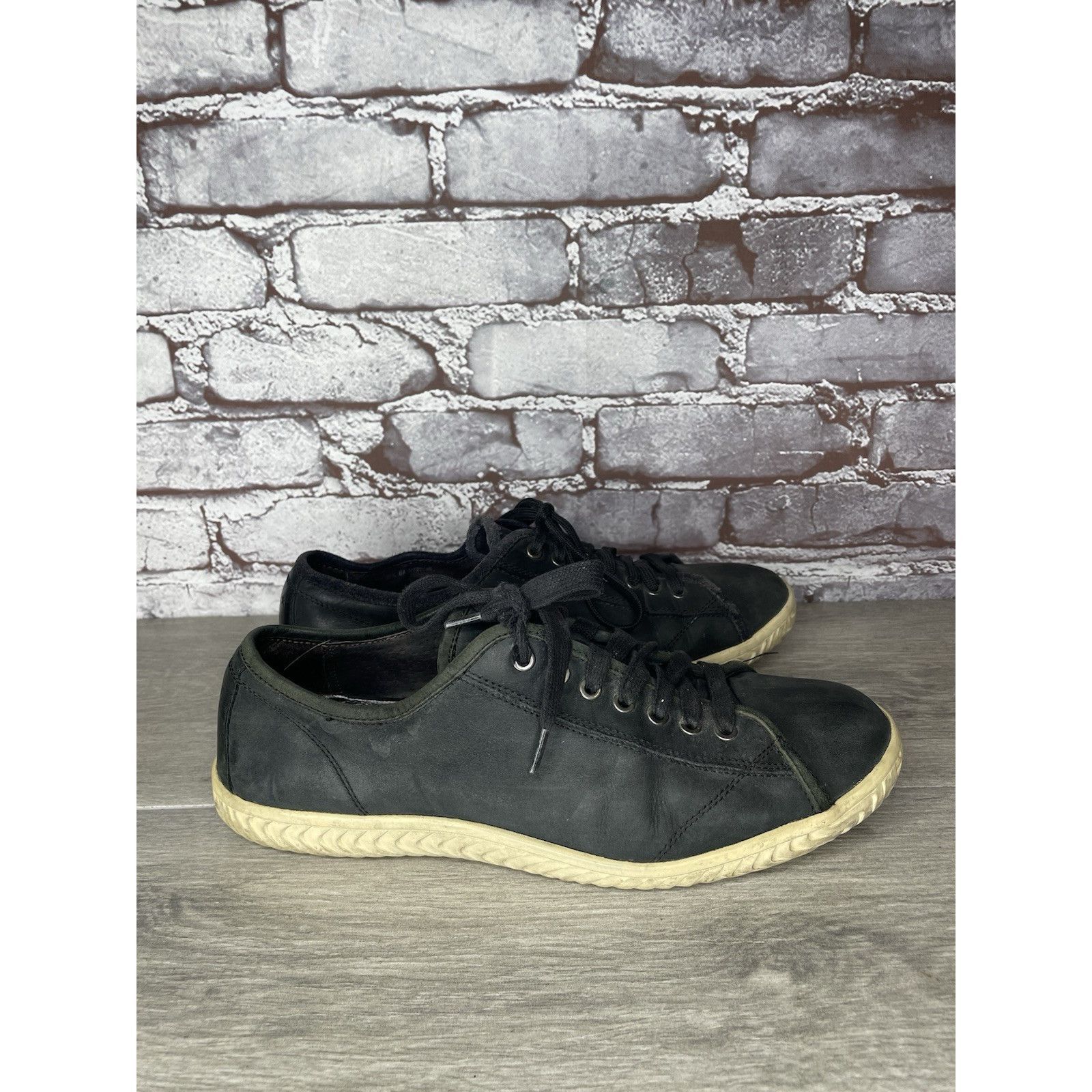 John Varvatos John Varvatos Hattan Black Leather Low Top Lace Sneakers Sho Size US 9 / EU 42 - 1 Thumbnail