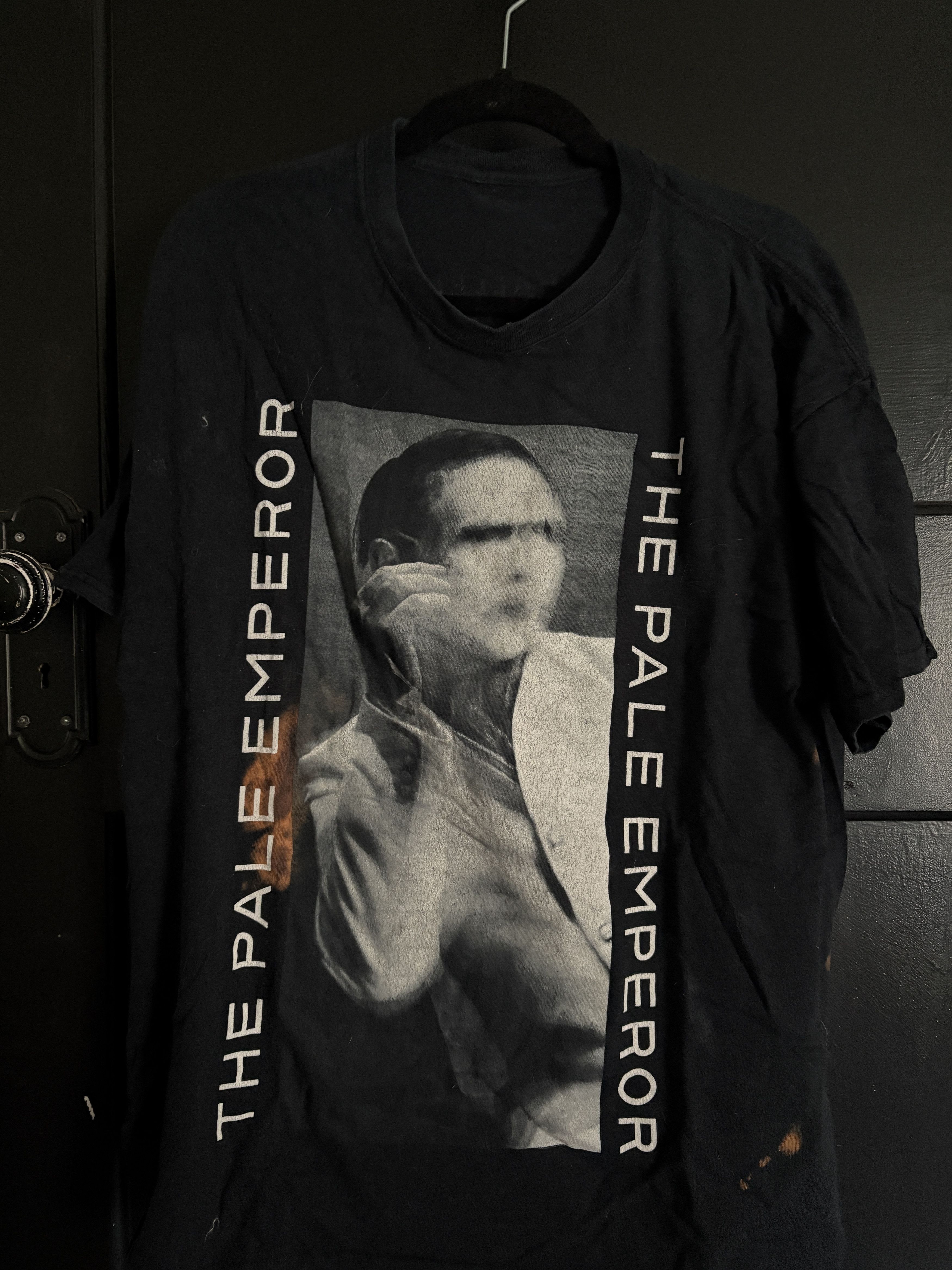 Other Marilyn Manson // Bleached Band Tee // The Pale Emperor 2015 Size US XL / EU 56 / 4 - 1 Thumbnail