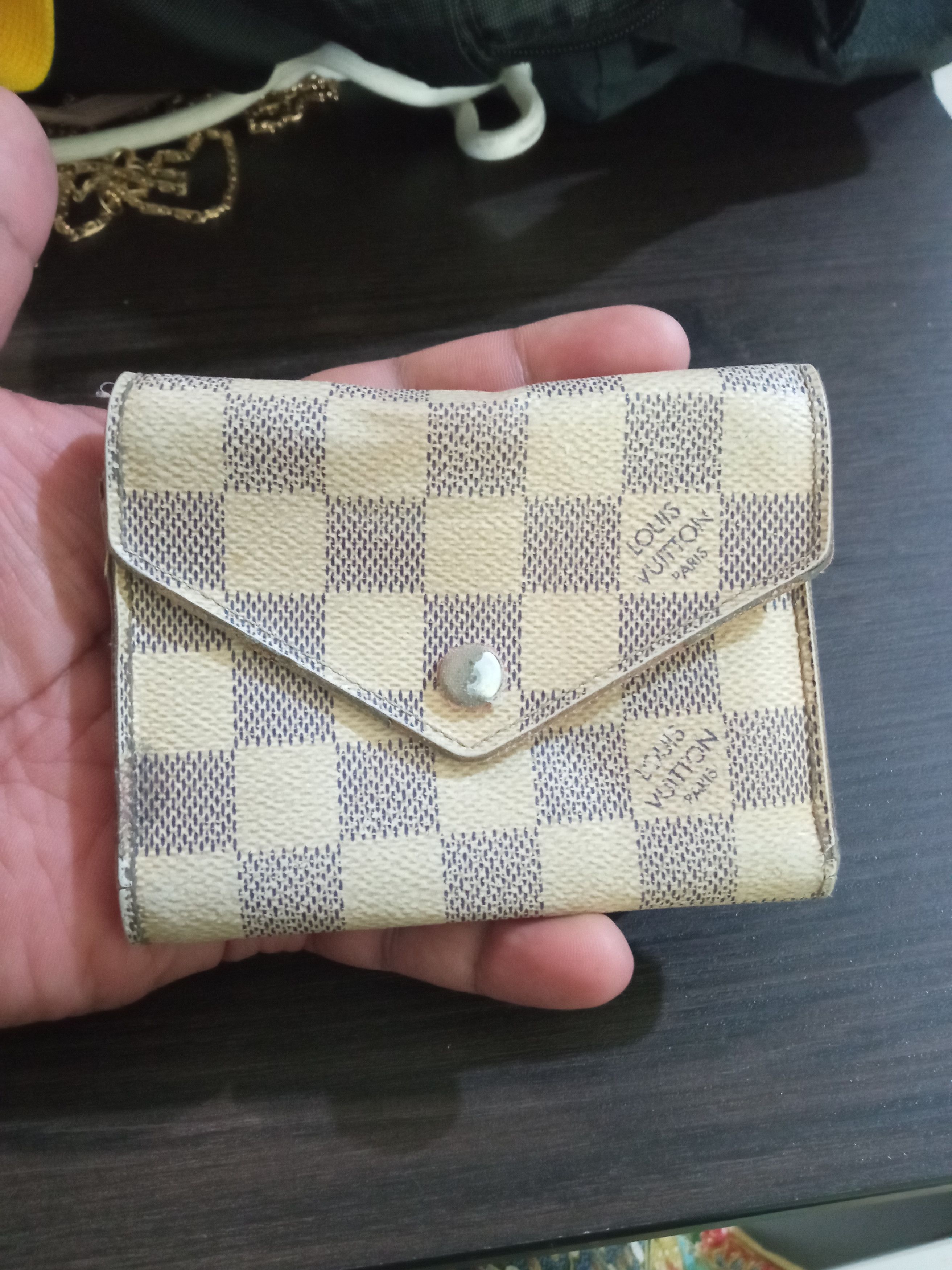 Louis Vuitton AUTHENTIC LOUIS VUITTON WALLET Size ONE SIZE - 6 Thumbnail
