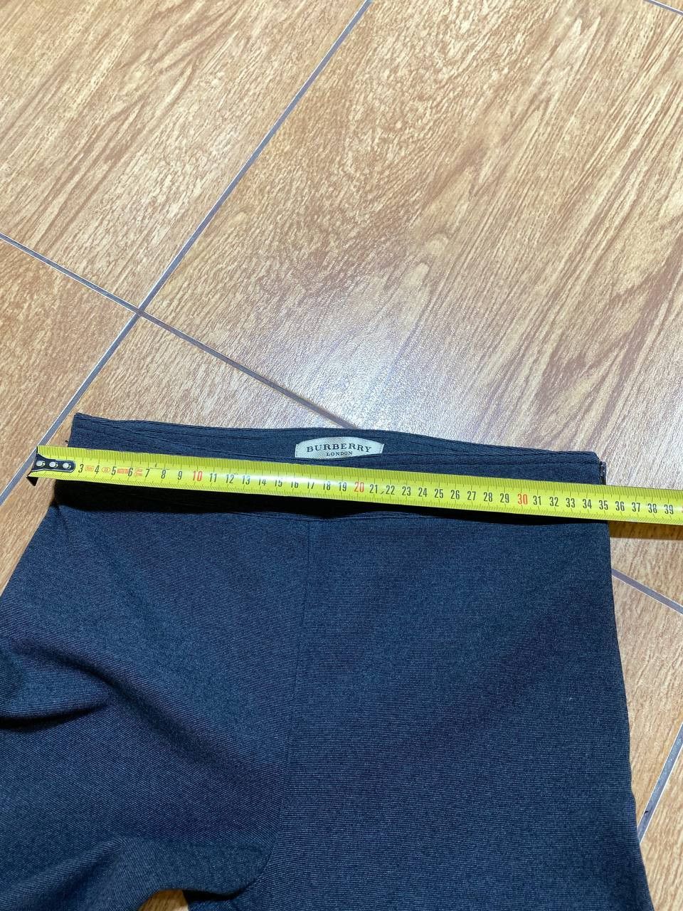 Burberry Vintage Burberry London Sweatpants Size 27" / US 4 / IT 40 - 6 Thumbnail