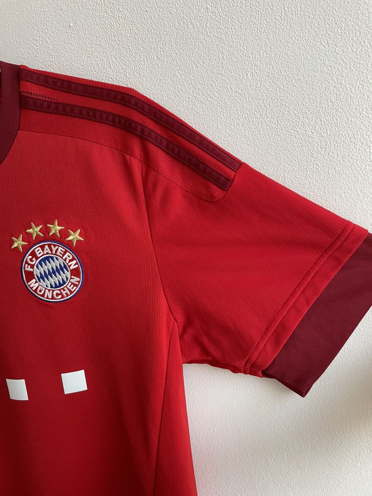 Adidas Bayren Munich 2015 2016 Home Shirt Football Soccer Jersey Size US M / EU 48-50 / 2 - 5 Thumbnail