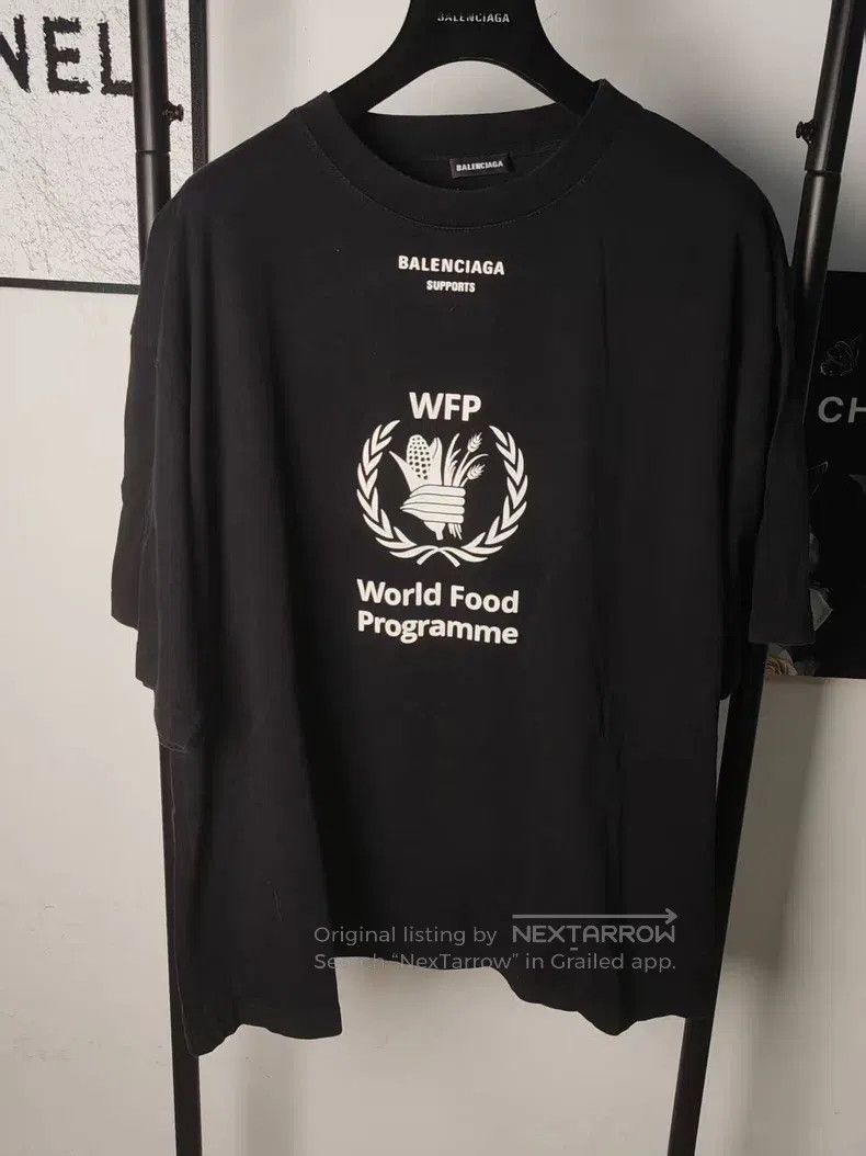 Balenciaga Balenciaga Letter Logo Short Sleeve Size US M / EU 48-50 / 2 - 1 Thumbnail