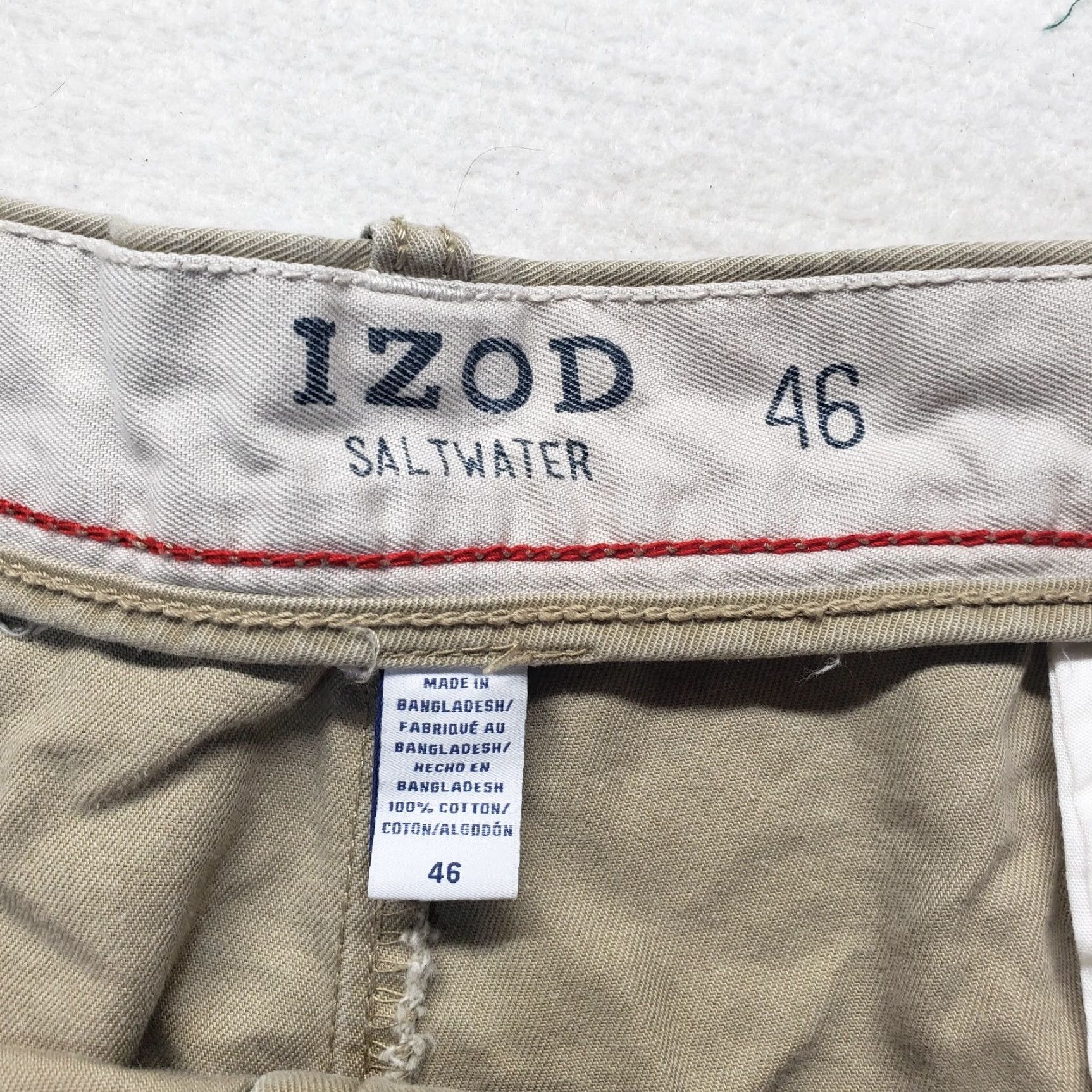 Izod IZOD Shorts Chino Cotton Pleated Front Brown Tan 46 Adult Men's Size 46 Brown Izod Short Mens 90s? Size US 30 / EU 46 - 2 Thumbnail