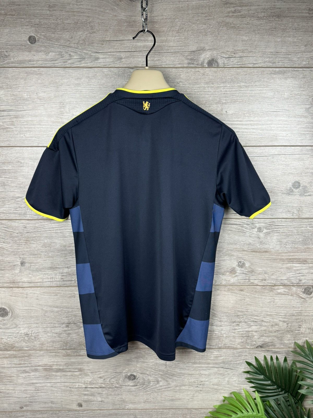 Adidas × Chelsea Soccer Adidas Soccer Jersey Chelsea 2009 2010 Vintage Size US XXS / EU 40 - 10 Thumbnail