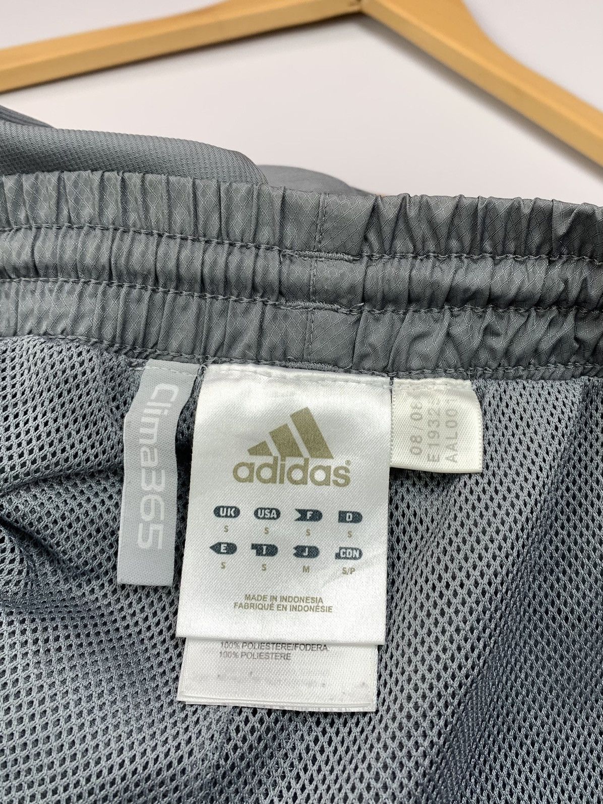Adidas Adidas Vintage 2008 Gray Pants Mens Y2K Clima365 Size M Size US 31 - 7 Thumbnail
